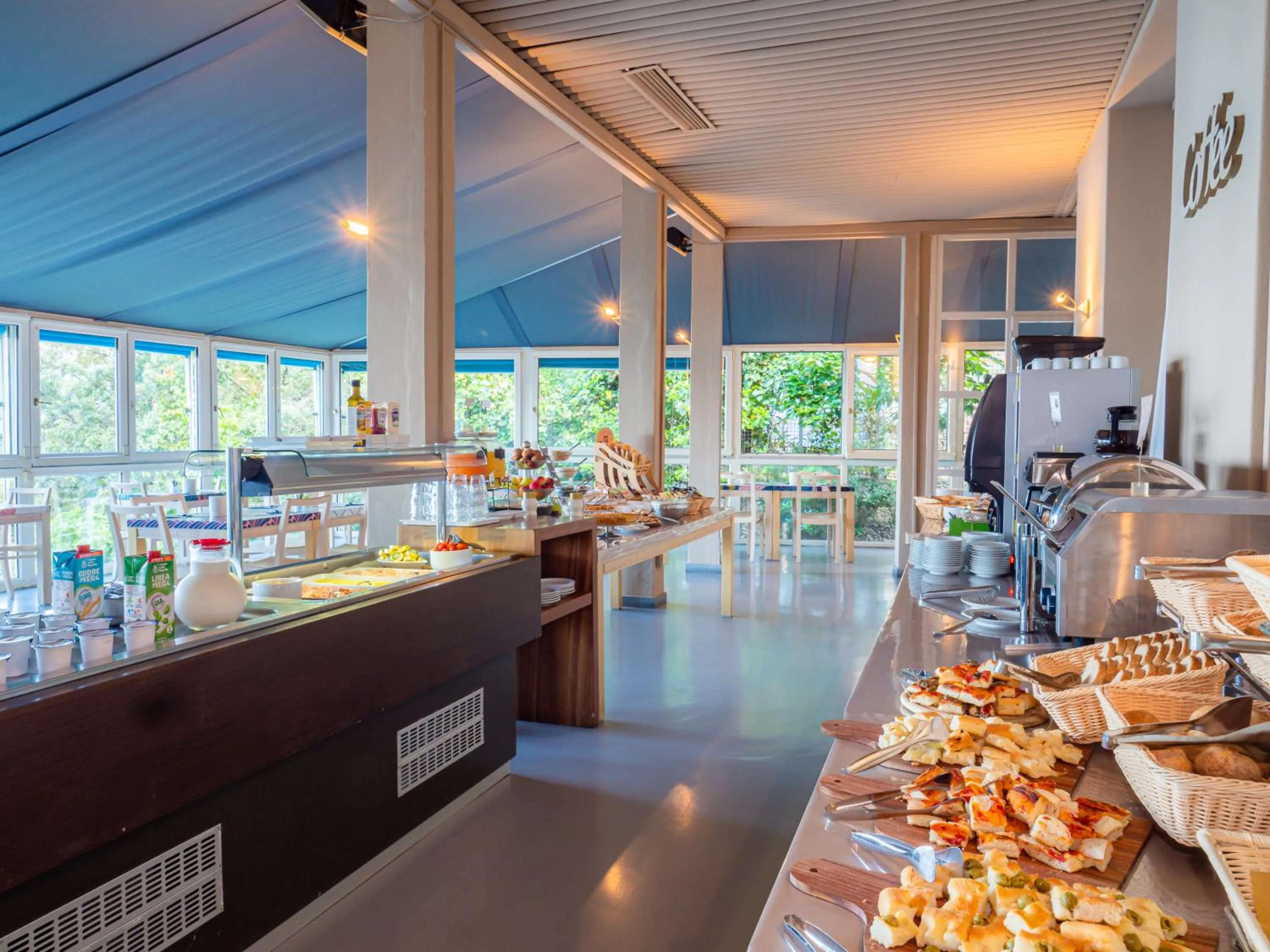 Breakfast in Hotel Il Nido