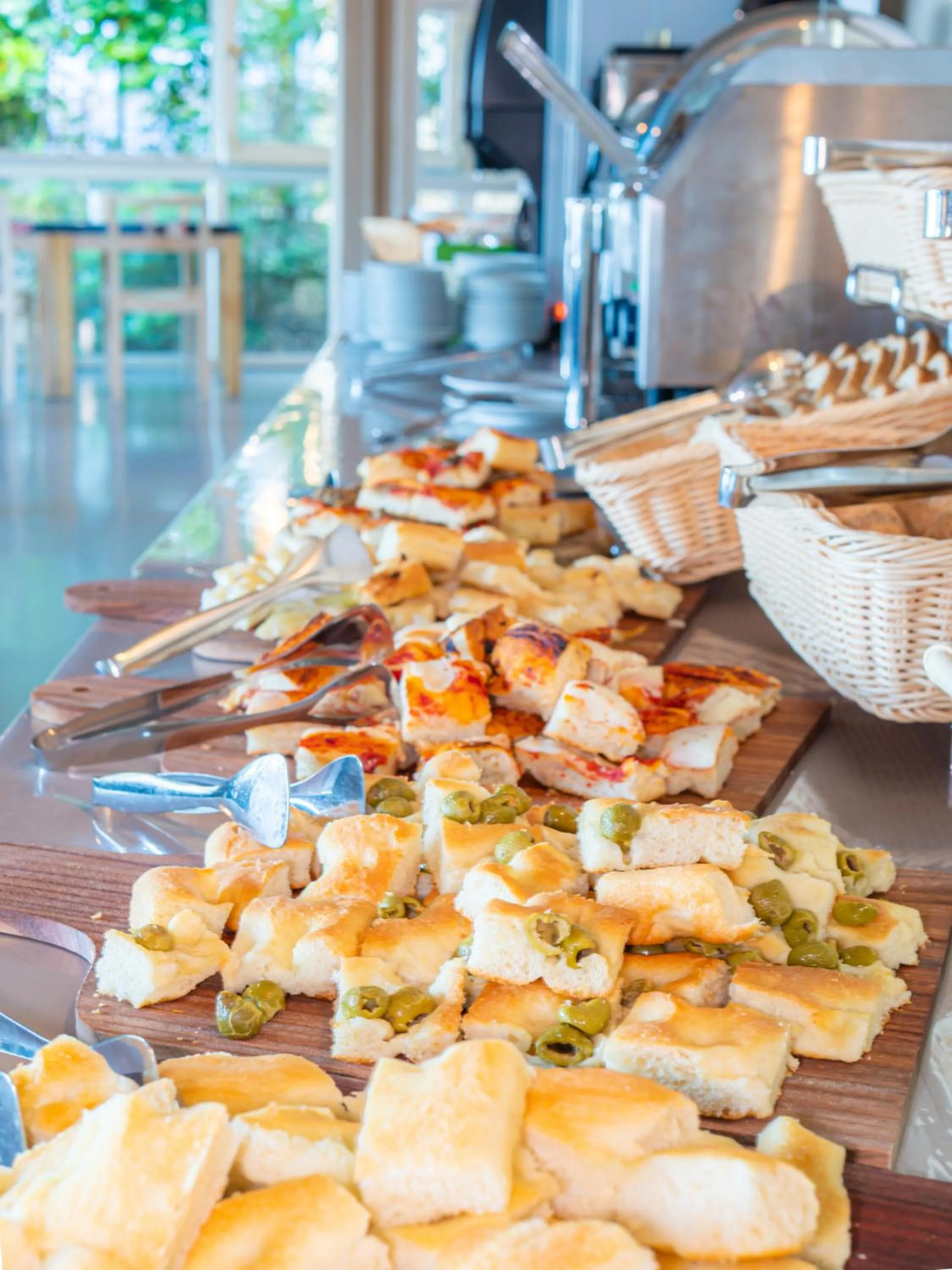 Buffet breakfast in Hotel Il Nido