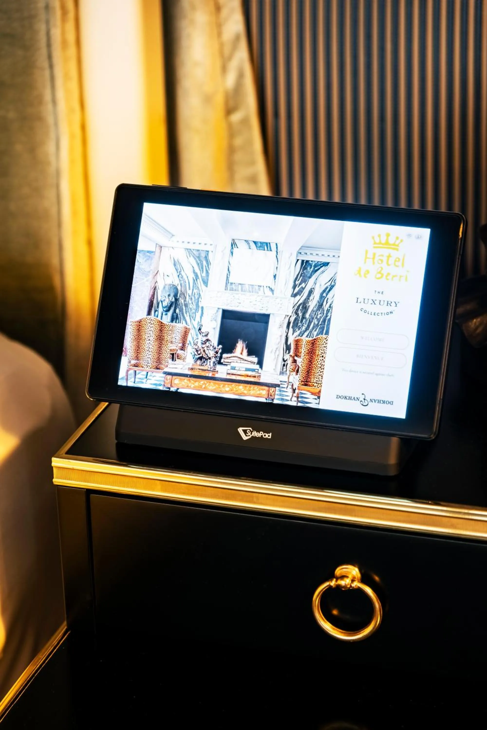 Hôtel de Berri Champs-Élysées, a Luxury Collection Hotel