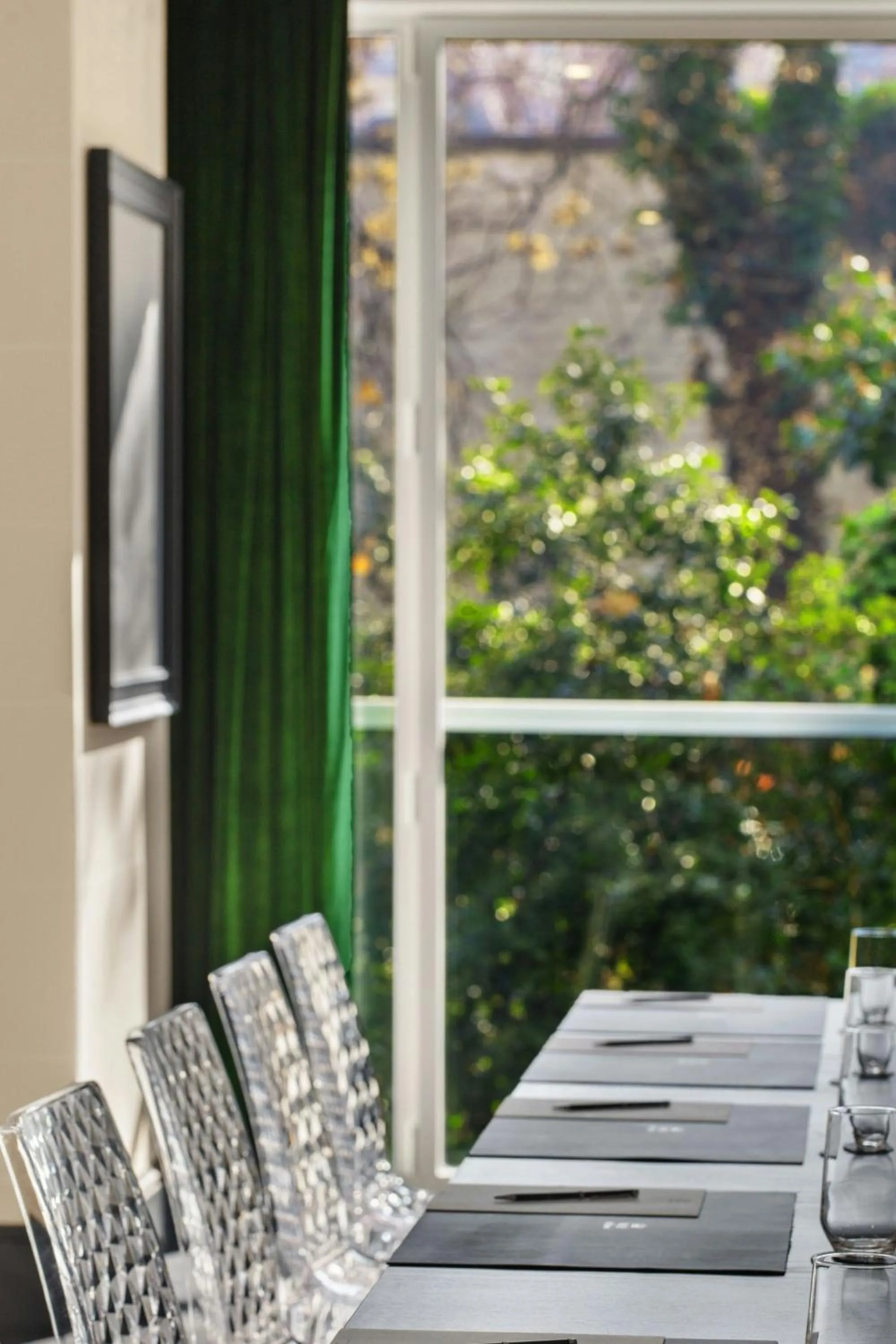 Meeting/conference room in Hôtel de Berri Champs-Élysées, a Luxury Collection Hotel