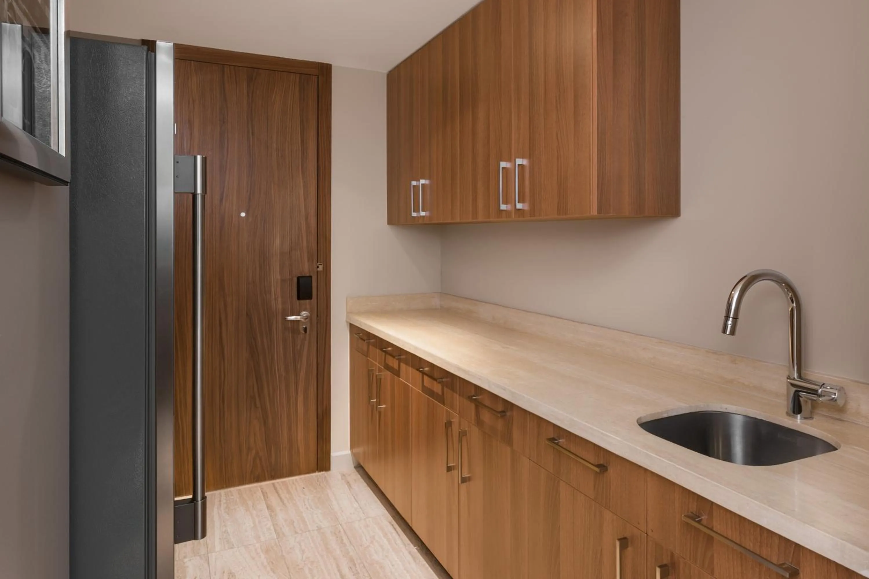 Kitchen or kitchenette in The Santa Maria, a Luxury Collection Hotel & Golf Resort, Panama City