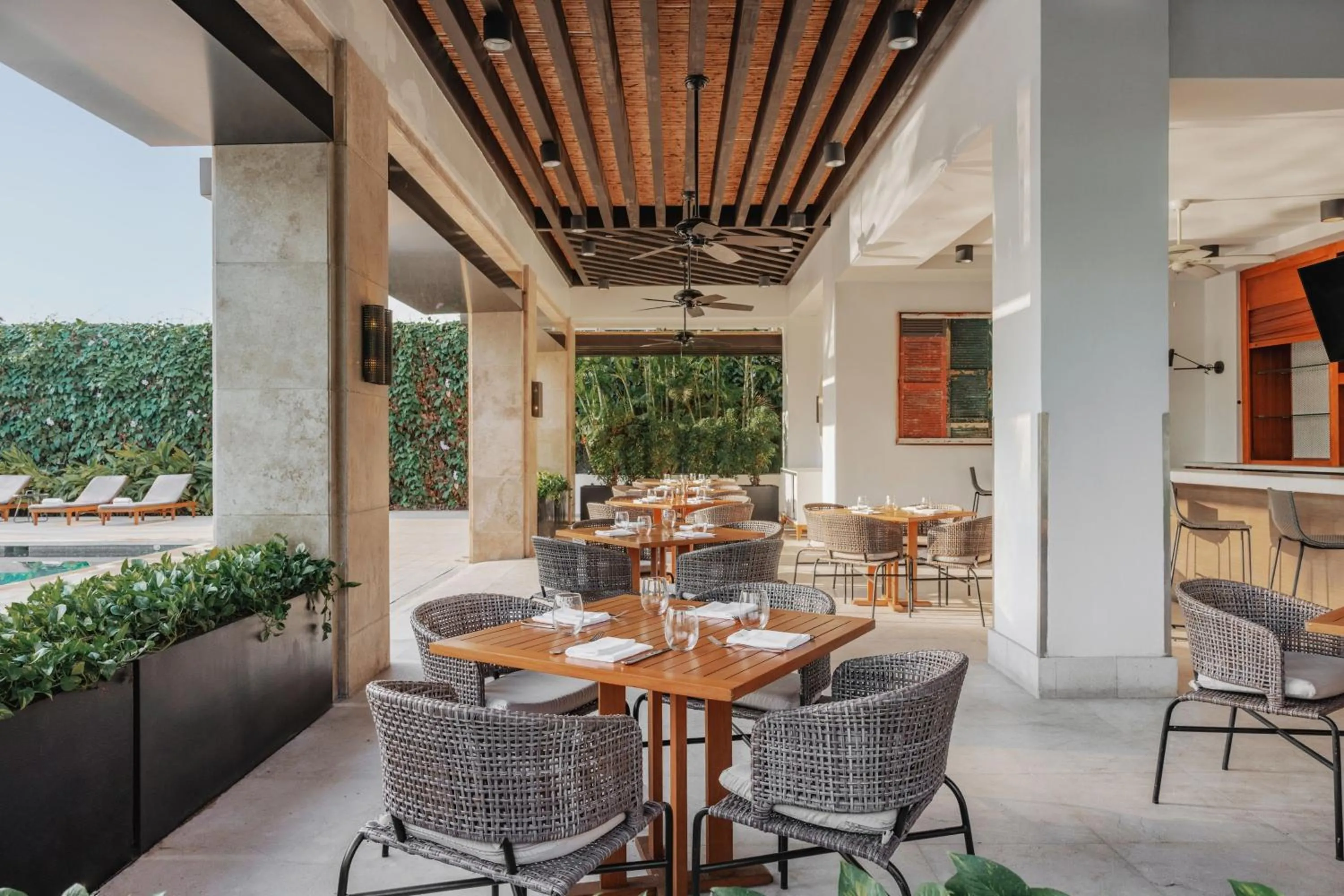 Swimming pool in The Santa Maria, a Luxury Collection Hotel & Golf Resort, Panama City