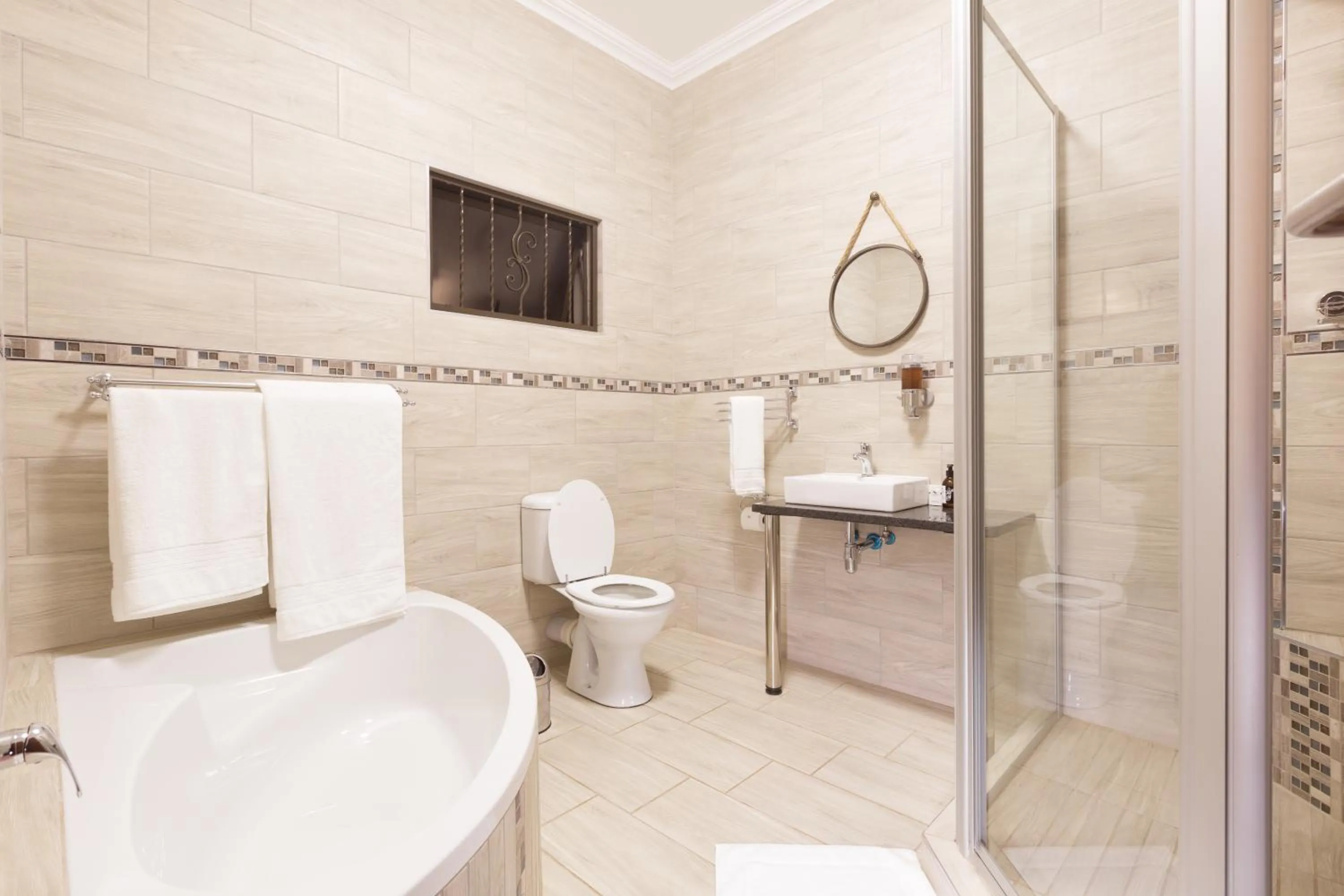 Shower in Three Olives Guesthouse