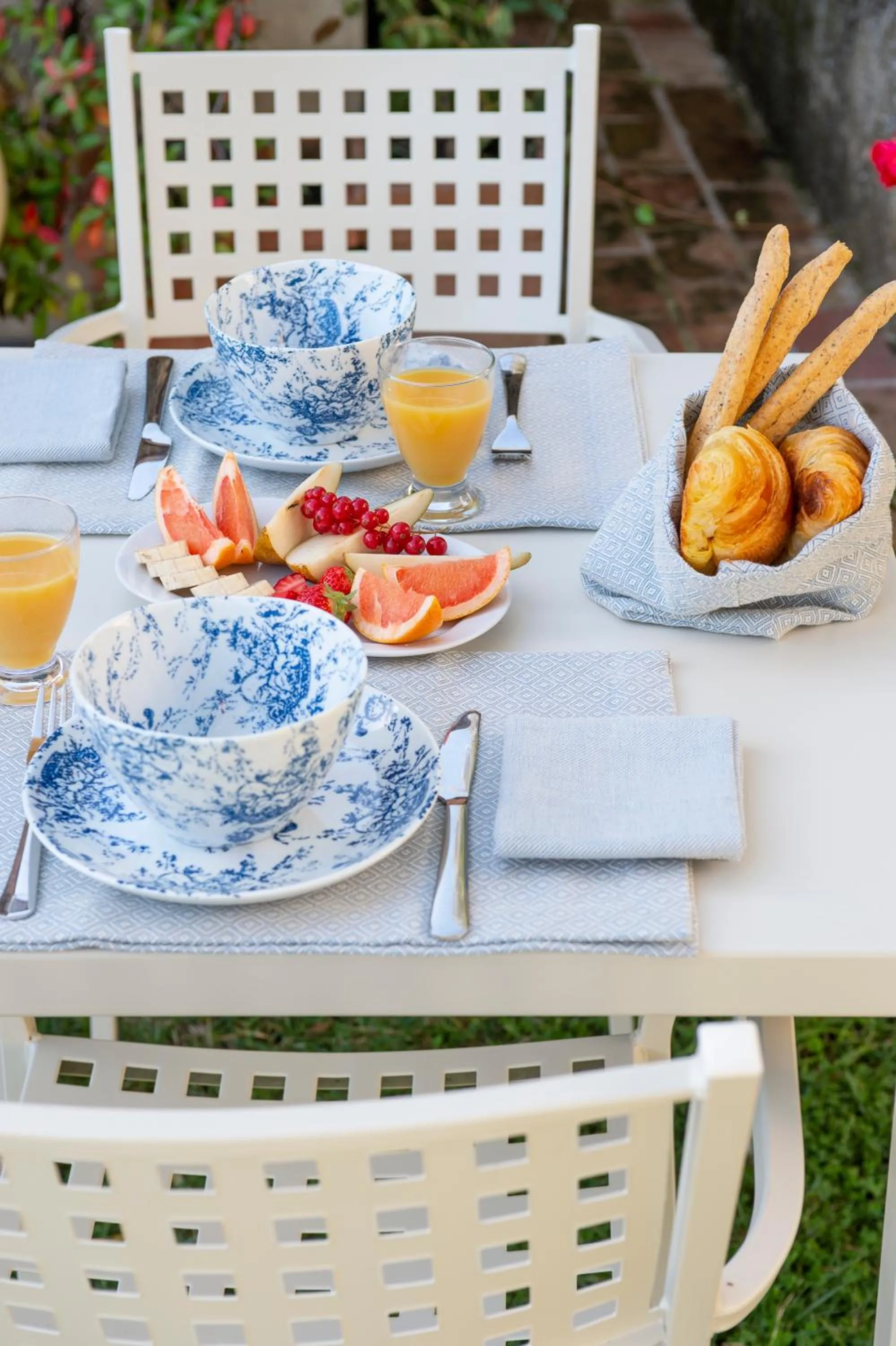 Food and drinks in Porta Castellana B&B - Apartment