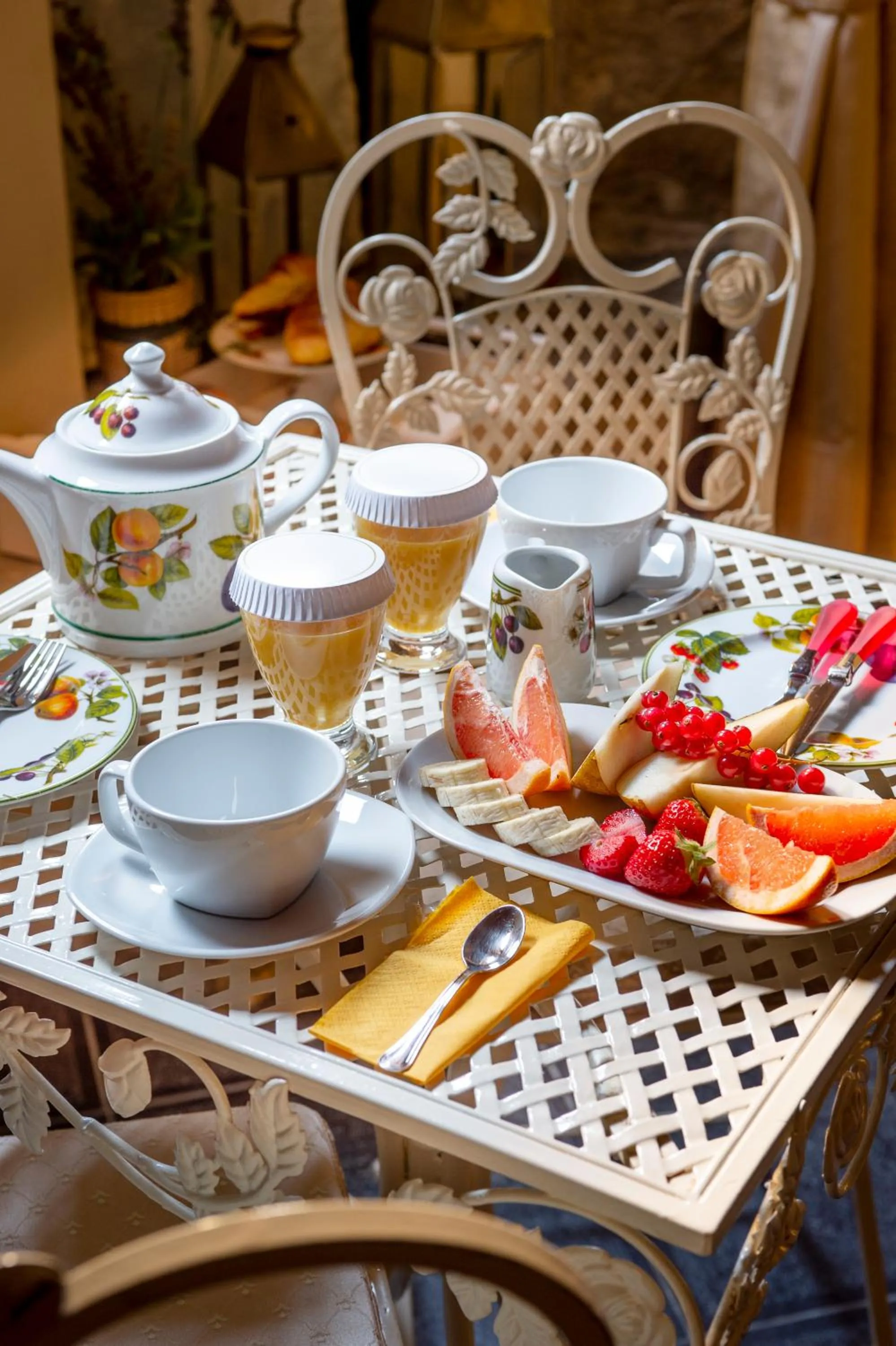 Food and drinks in Porta Castellana B&B - Apartment