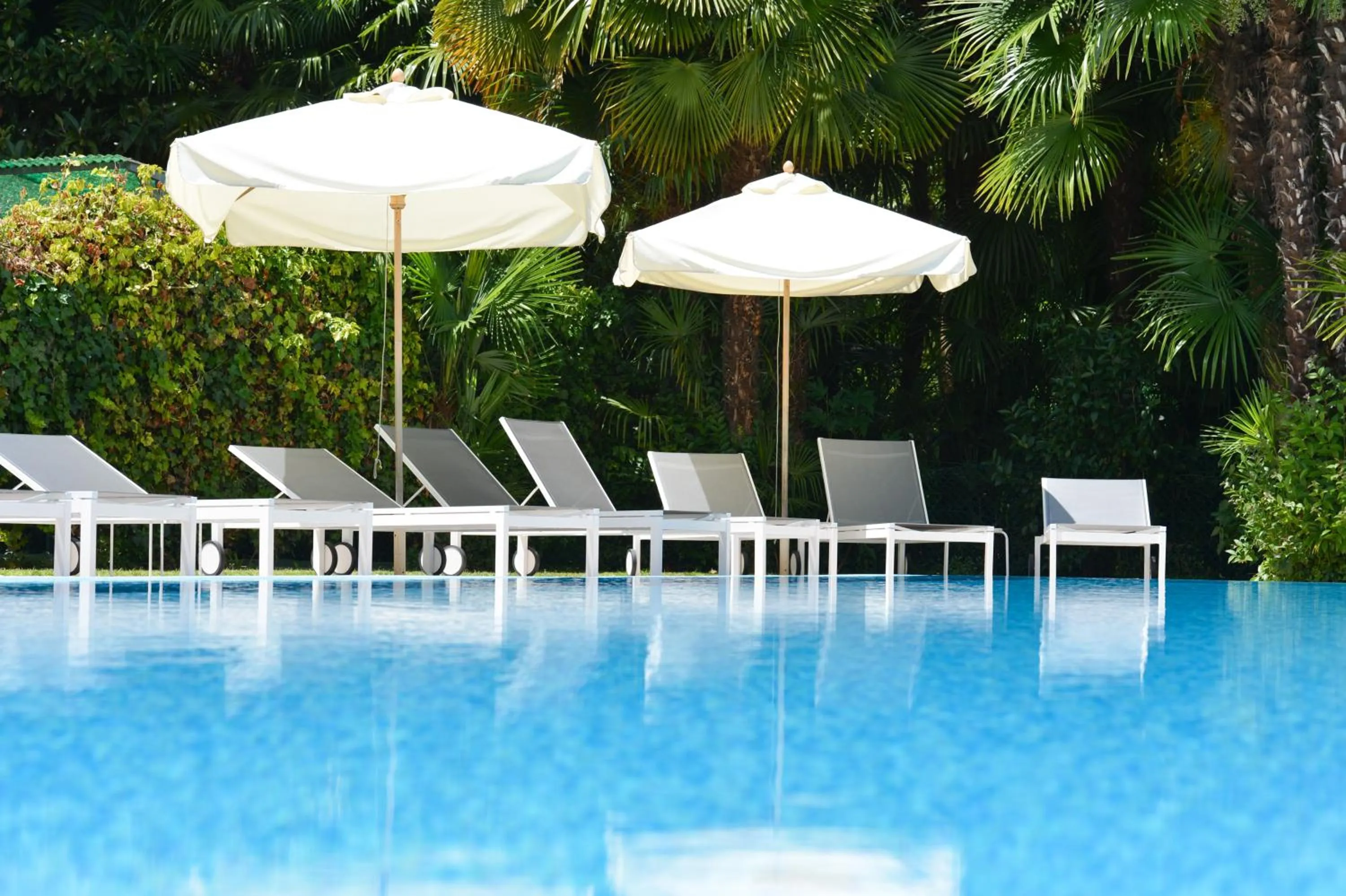 Swimming pool in Velòra ex Hotel Venezia