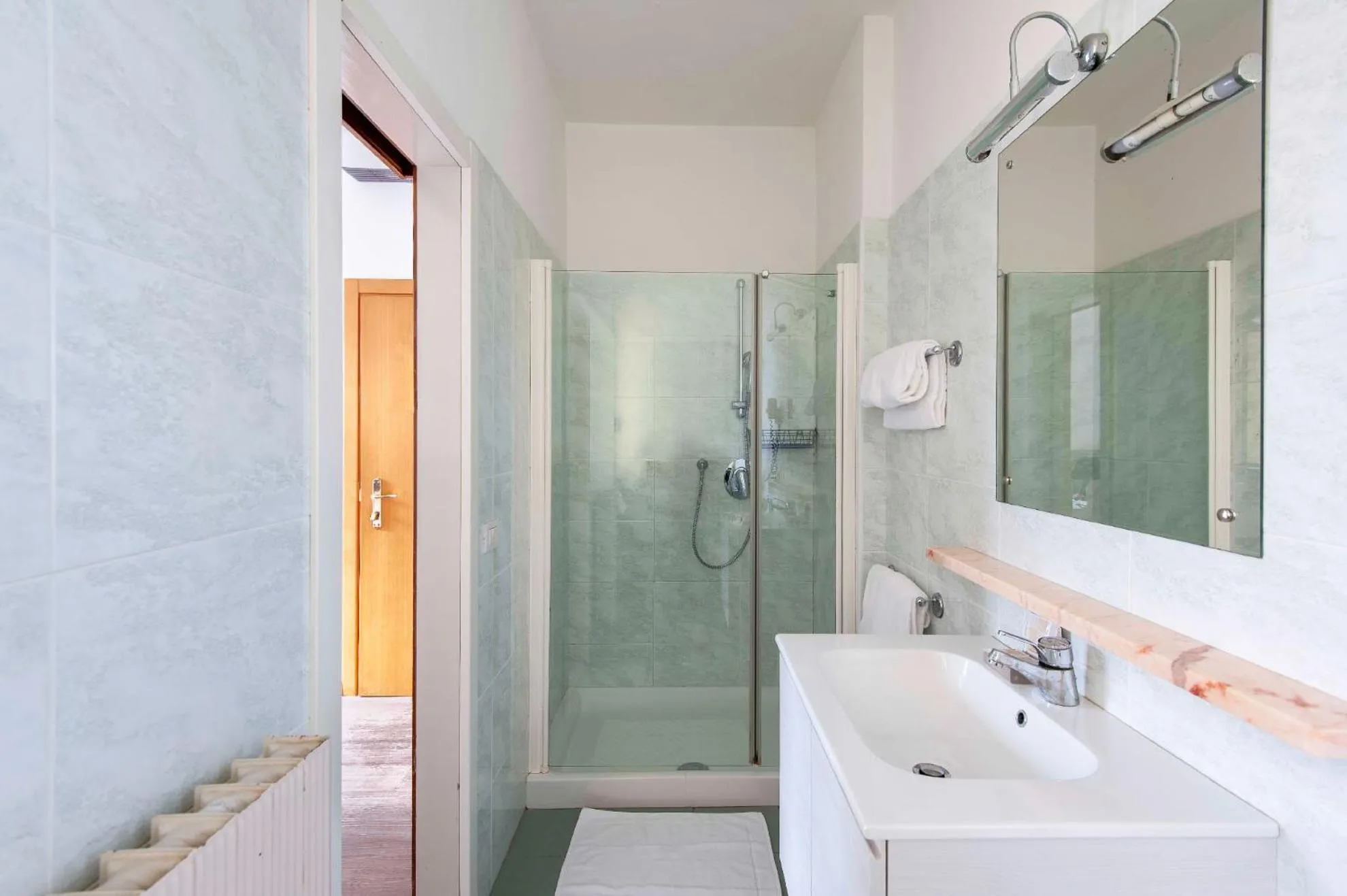 Shower in Velòra ex Hotel Venezia