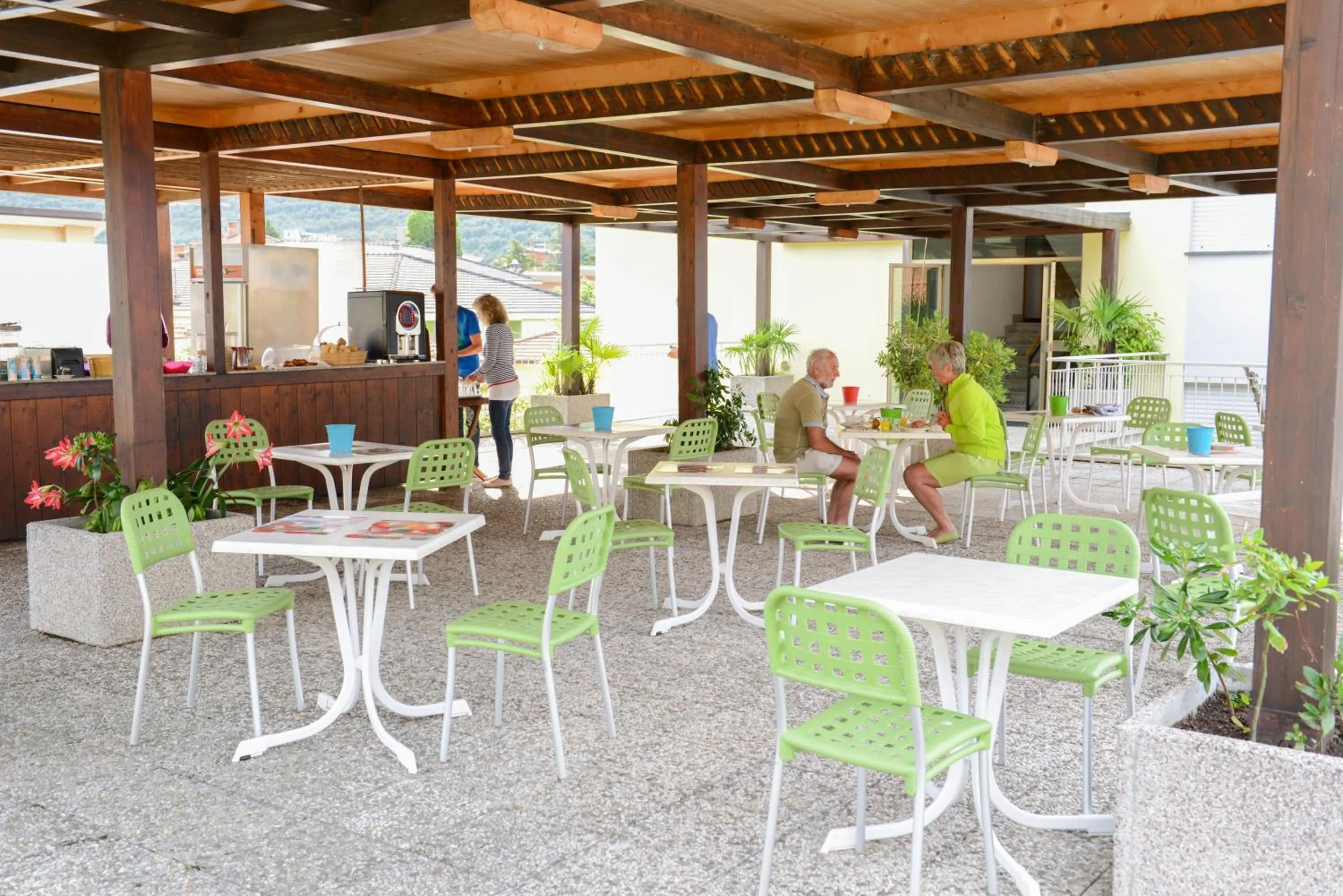 Restaurant/places to eat in Velòra ex Hotel Venezia