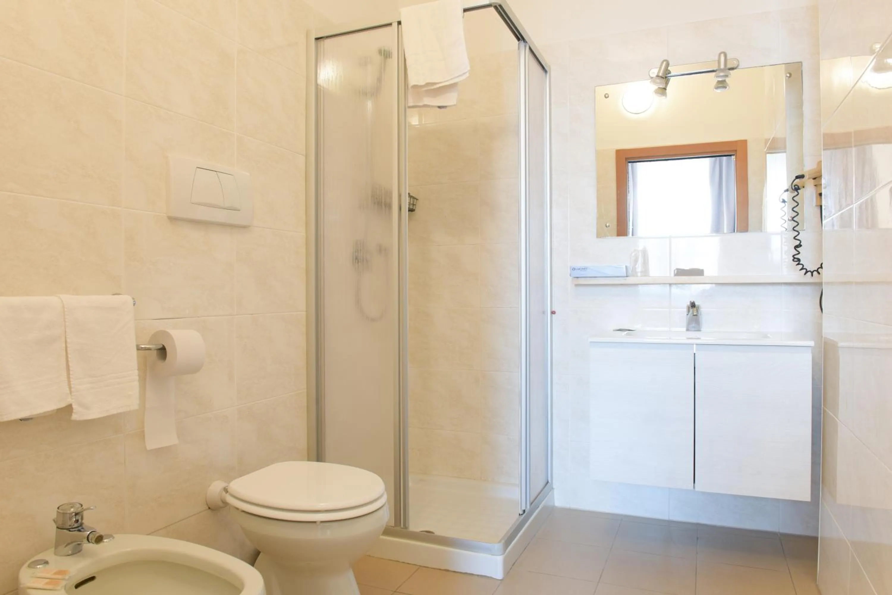 Shower in Velòra ex Hotel Venezia