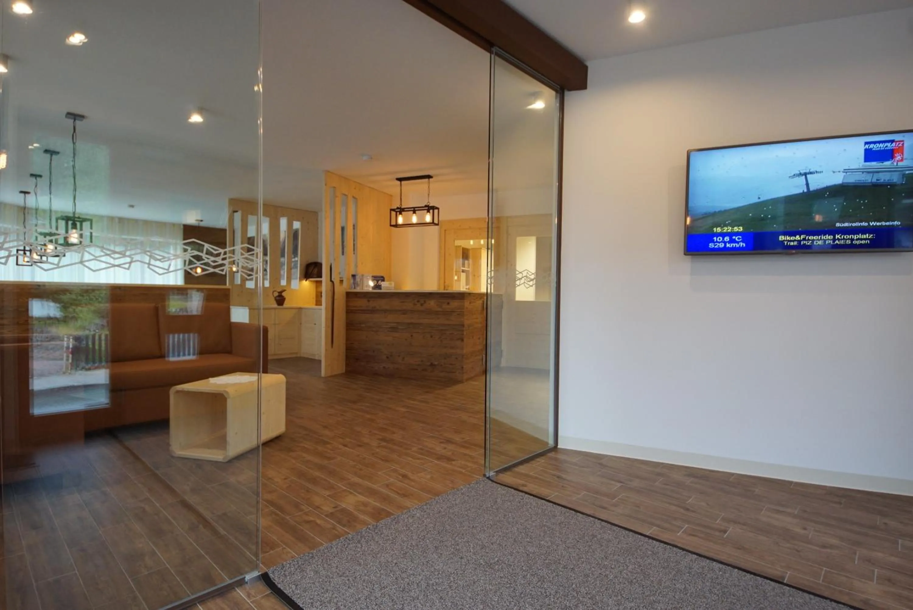 Facade/entrance in Residence Plan De Corones