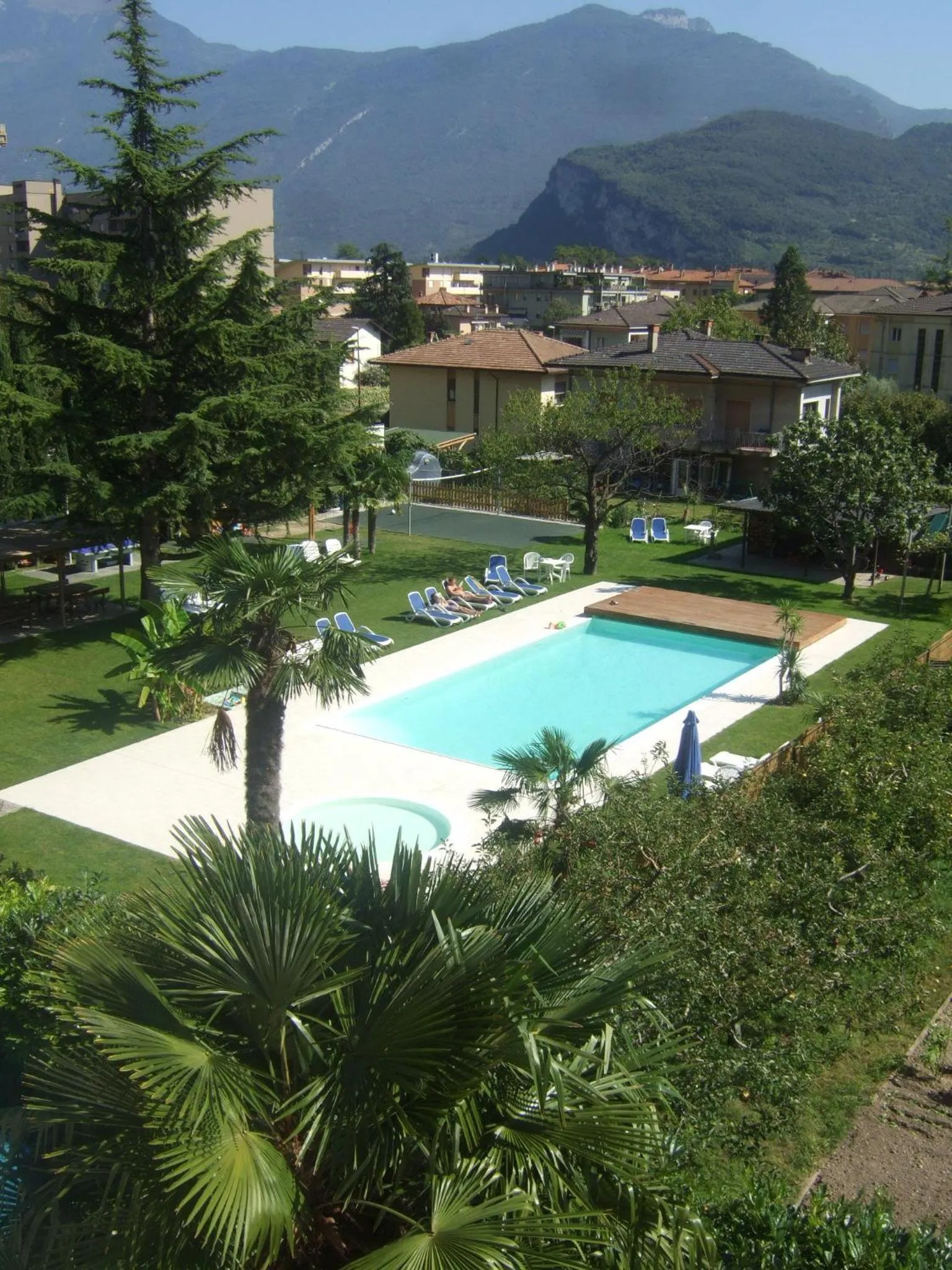 Spring in Villa Dina