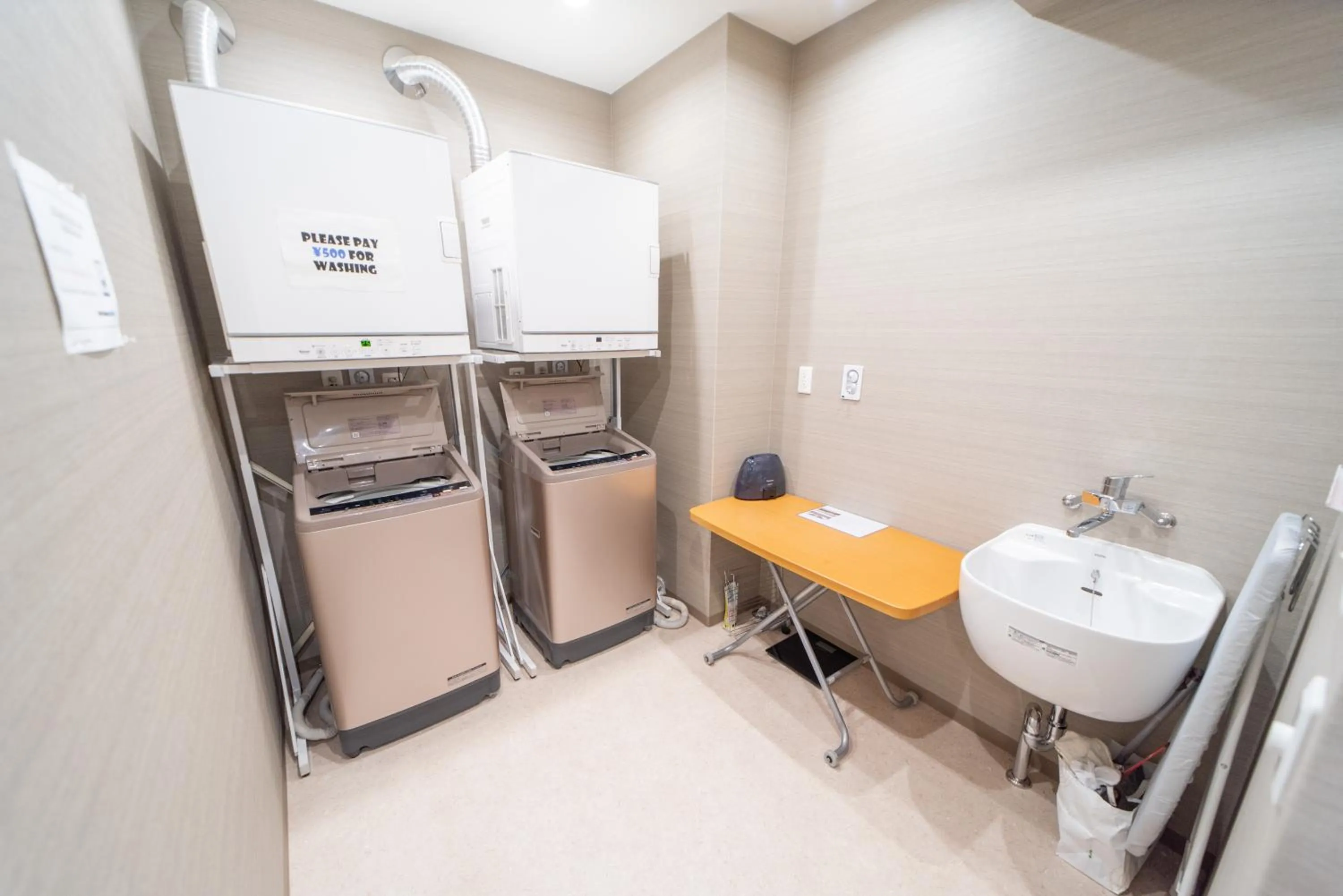 laundry in Port House Shibuya