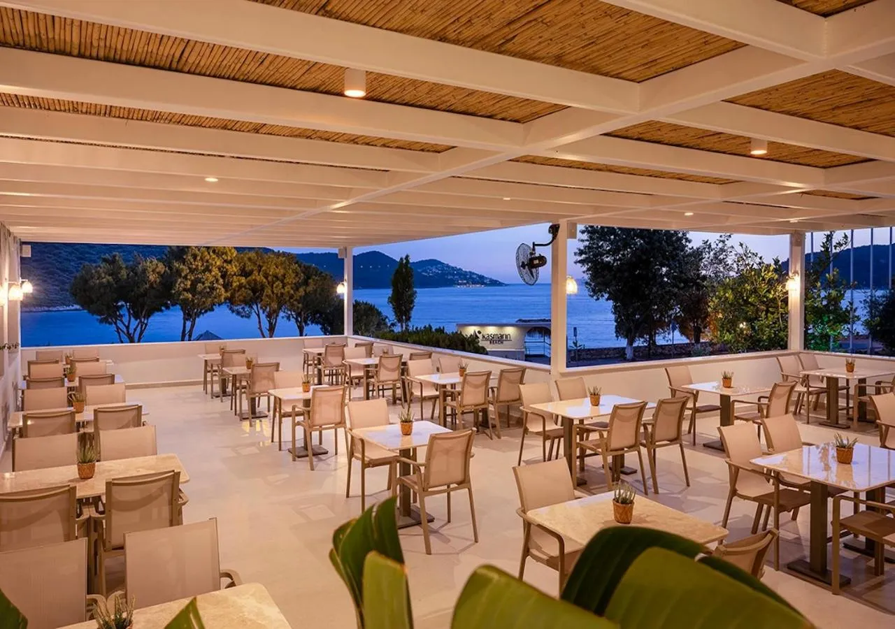 Restaurant/places to eat in Kas Marin Hotel