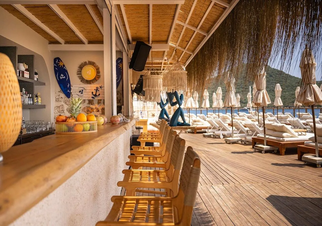 Food and drinks in Kas Marin Hotel