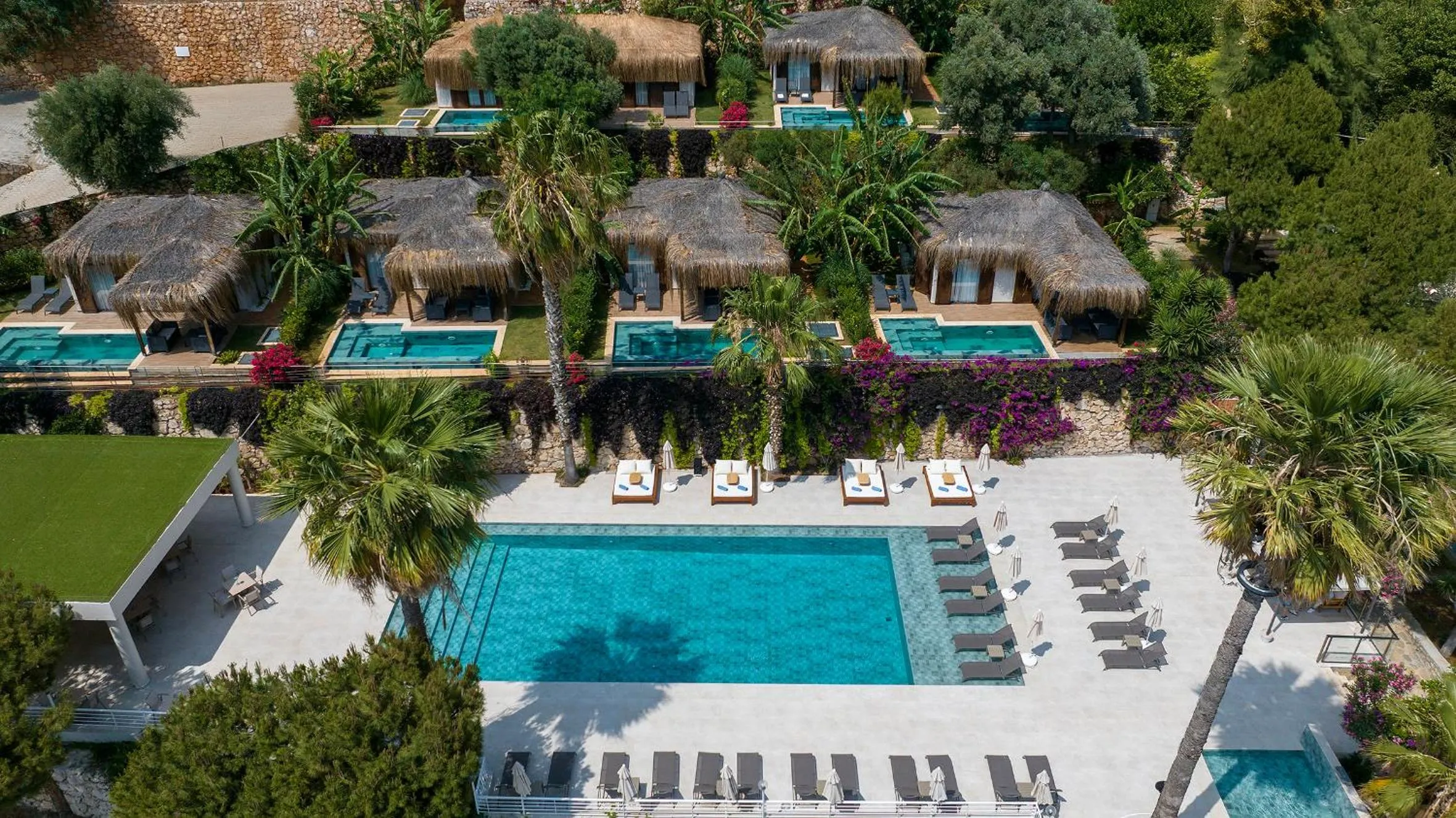 Property building in Kas Marin Hotel