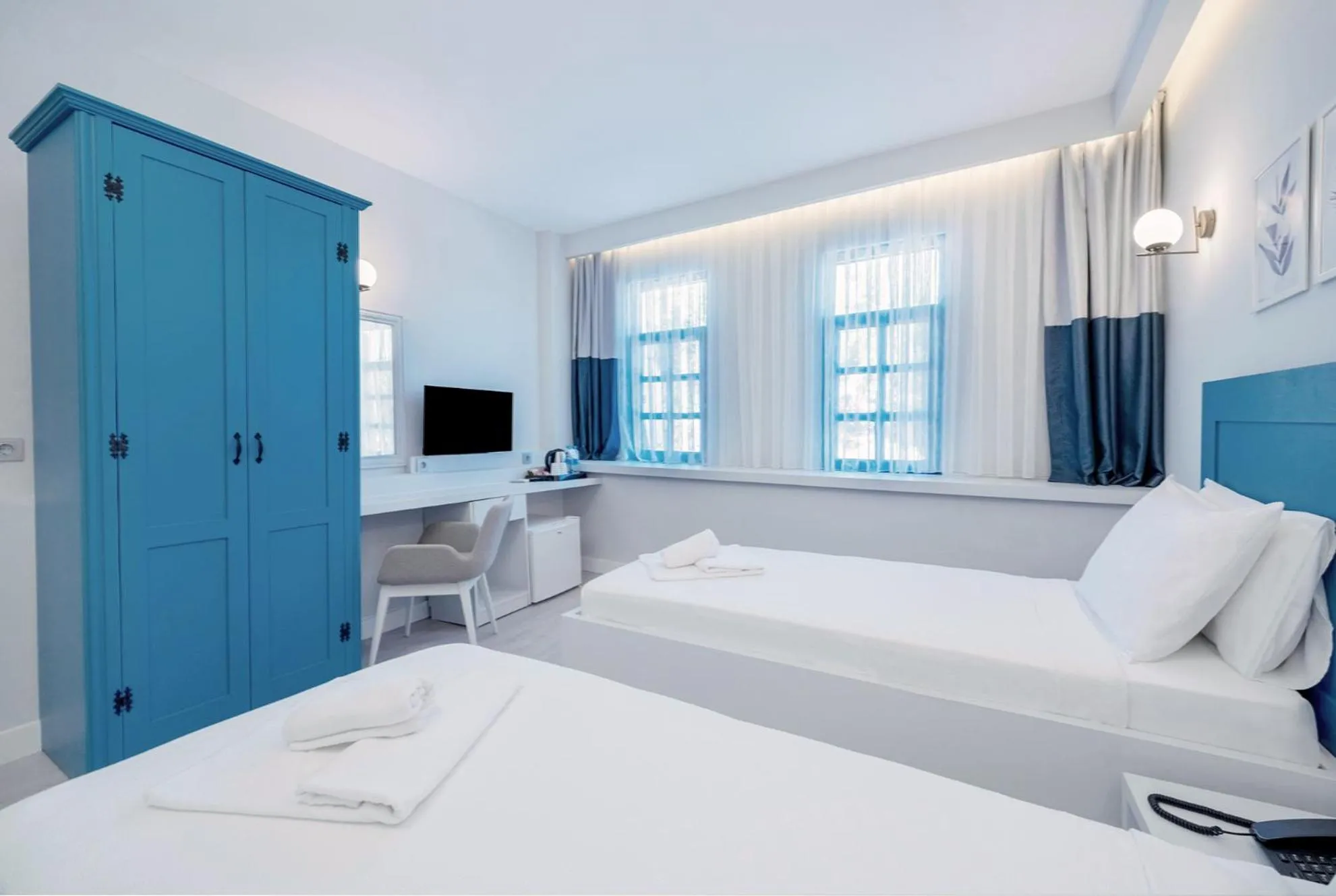 Photo of the whole room, Bed in Kas Marin Hotel