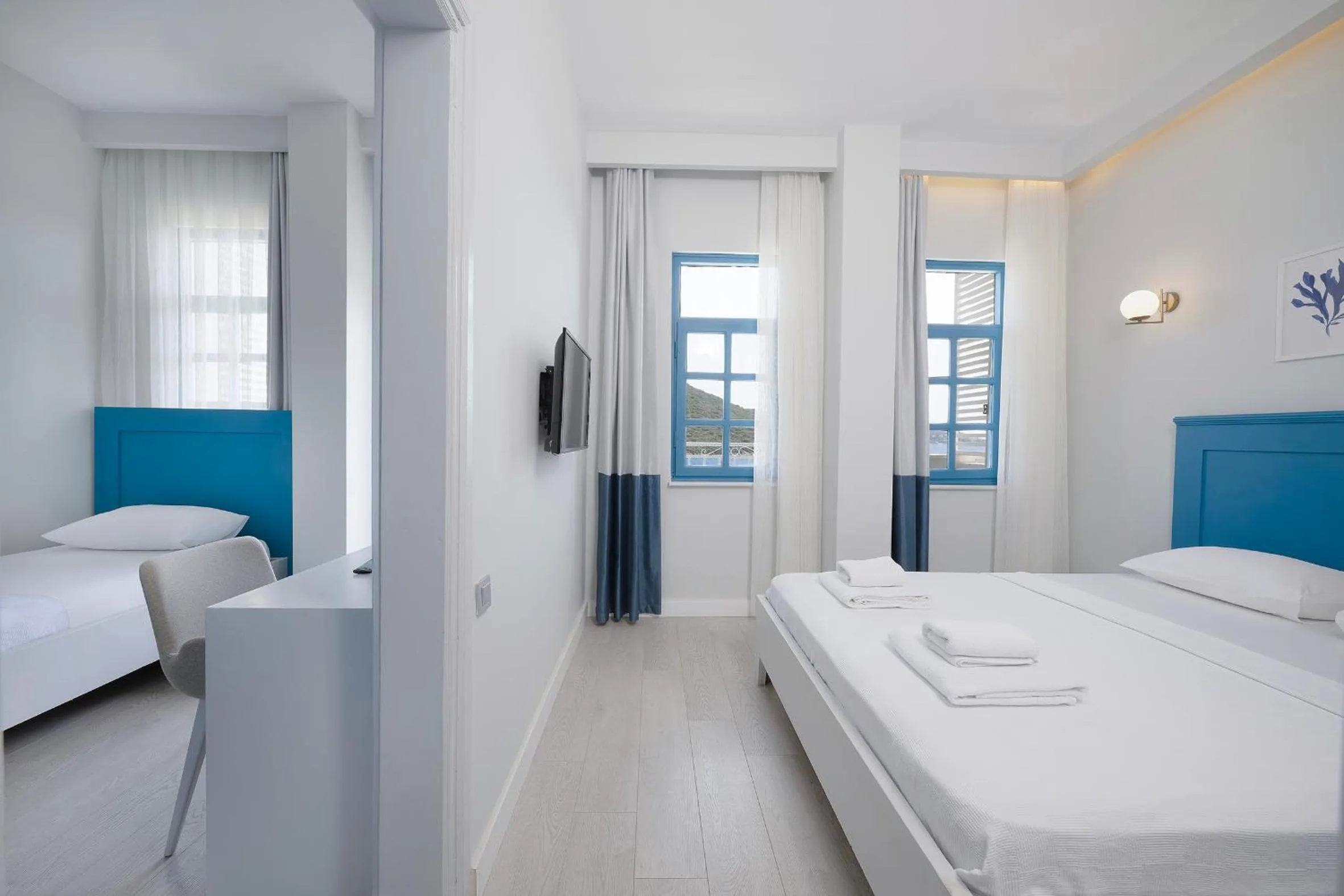 Photo of the whole room, Bed in Kas Marin Hotel