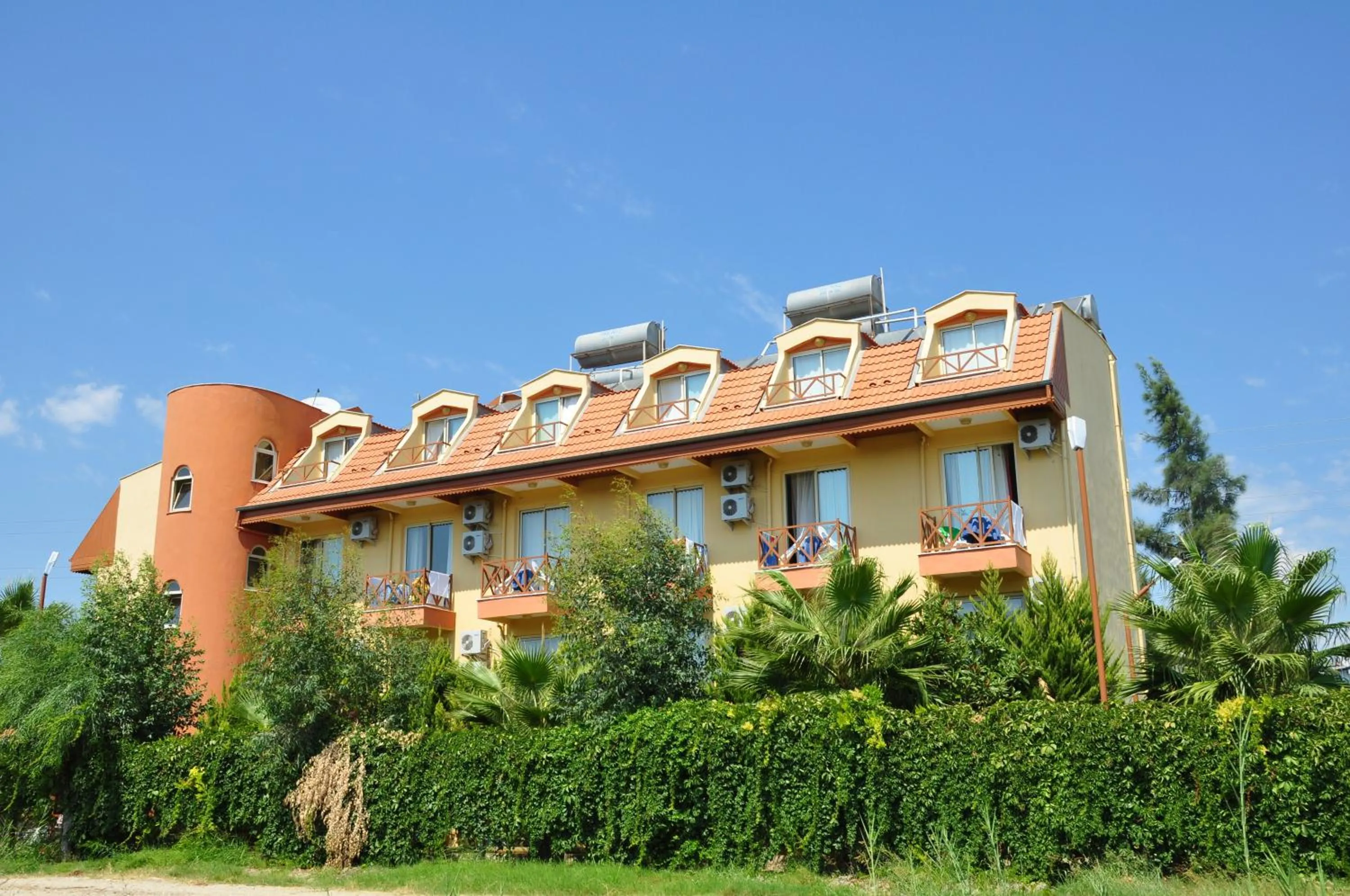 Facade/entrance in Yavuzhan Hotel