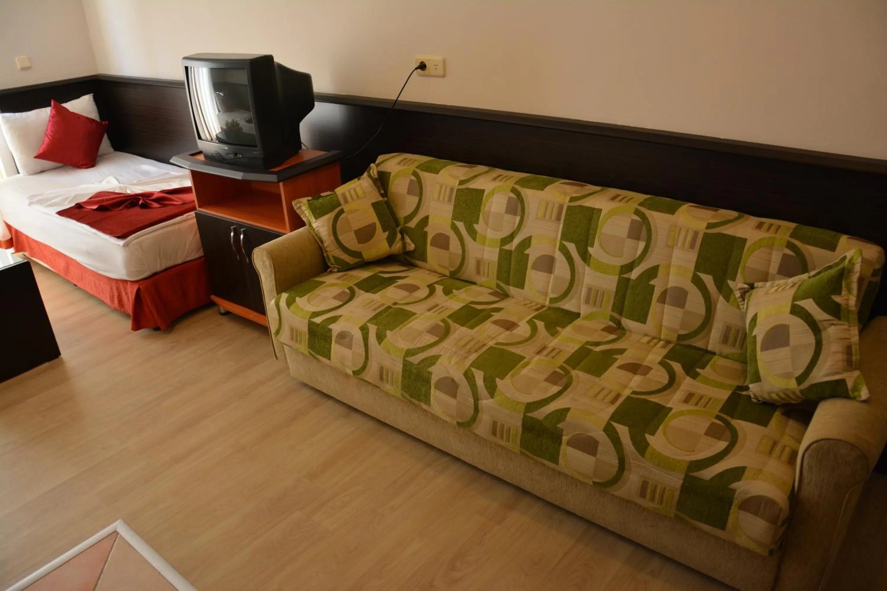 Photo of the whole room, Bed in Yavuzhan Hotel