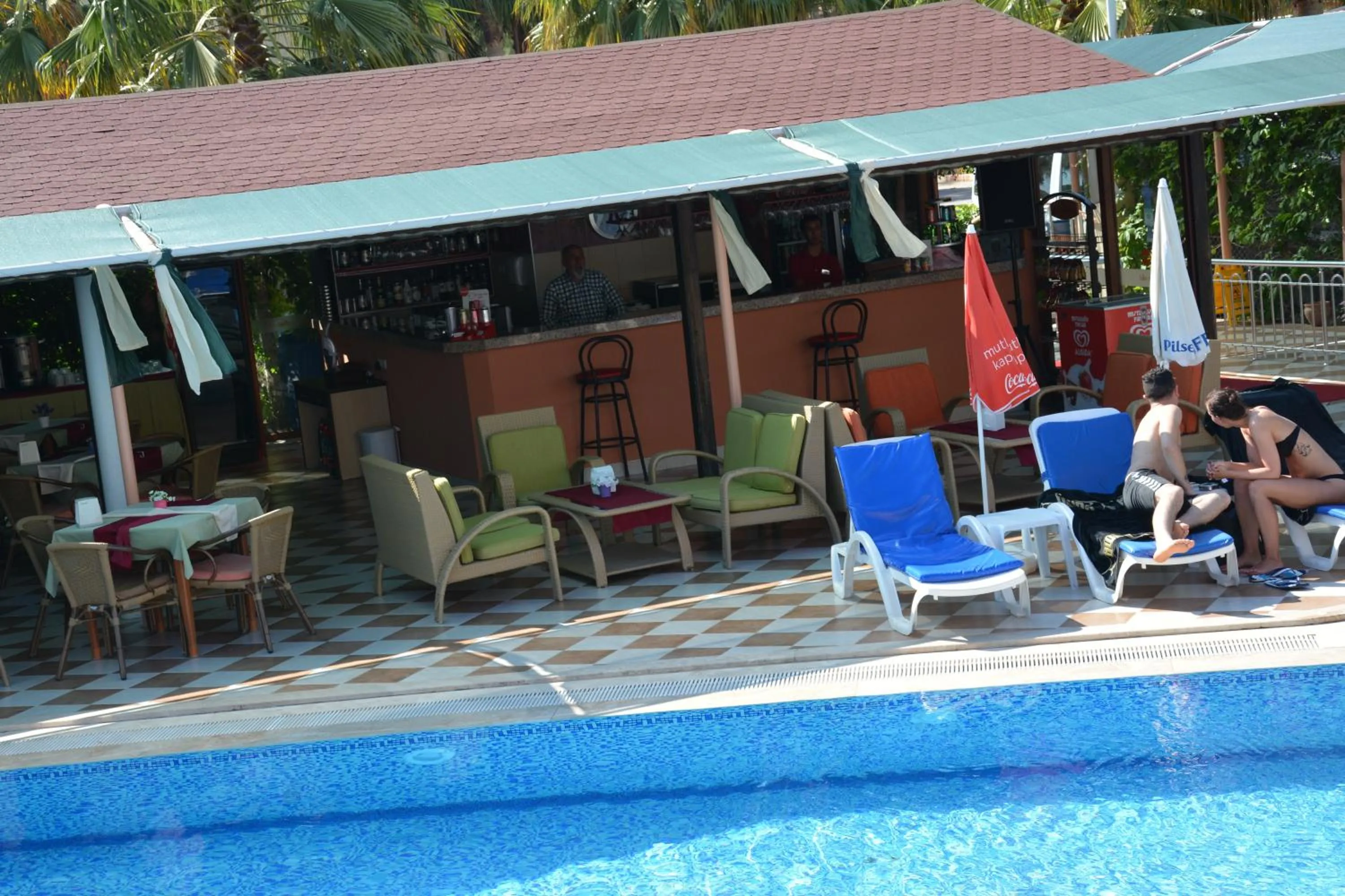Swimming pool in Yavuzhan Hotel