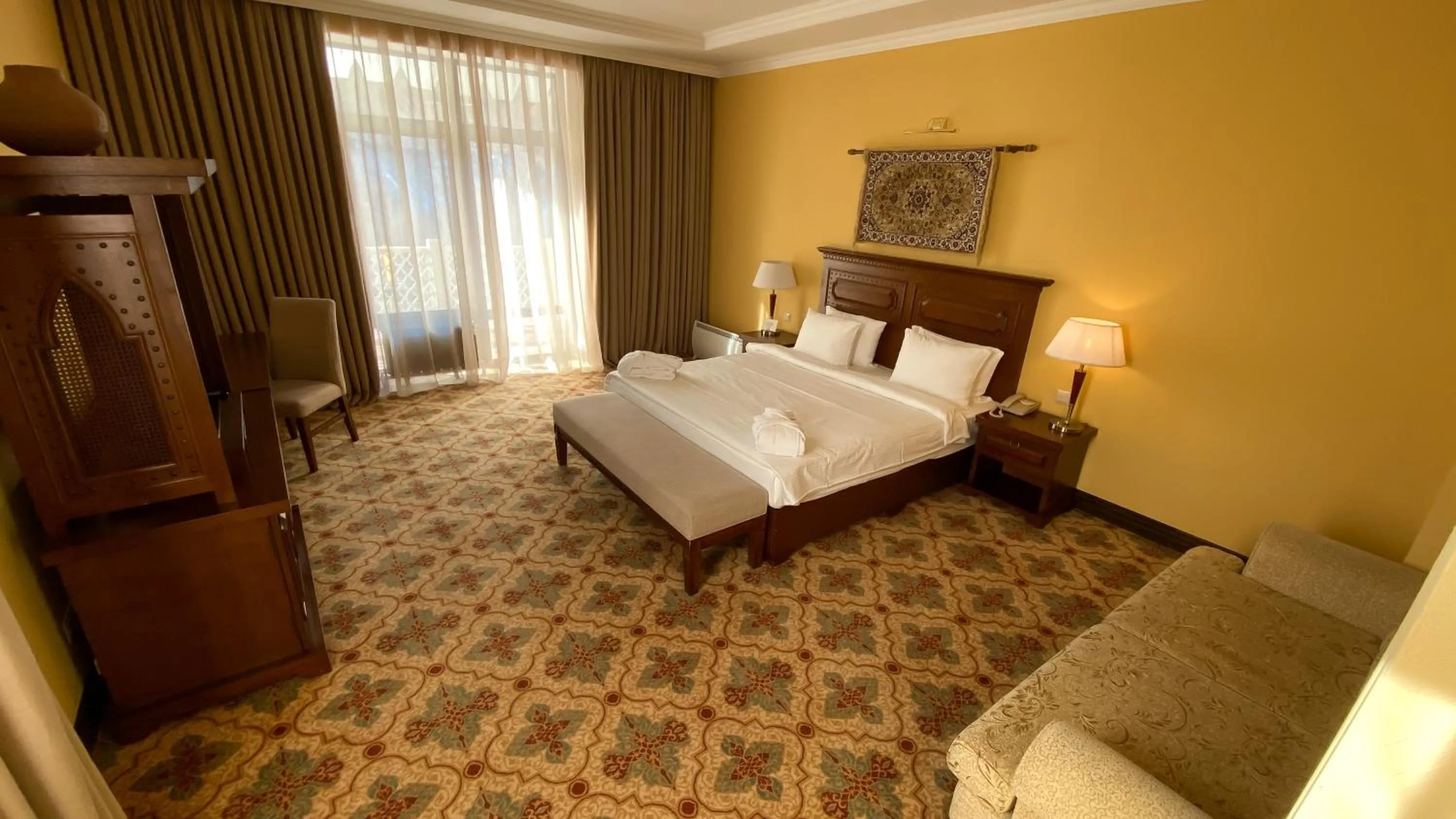 Bed in Samal Resort & SPA