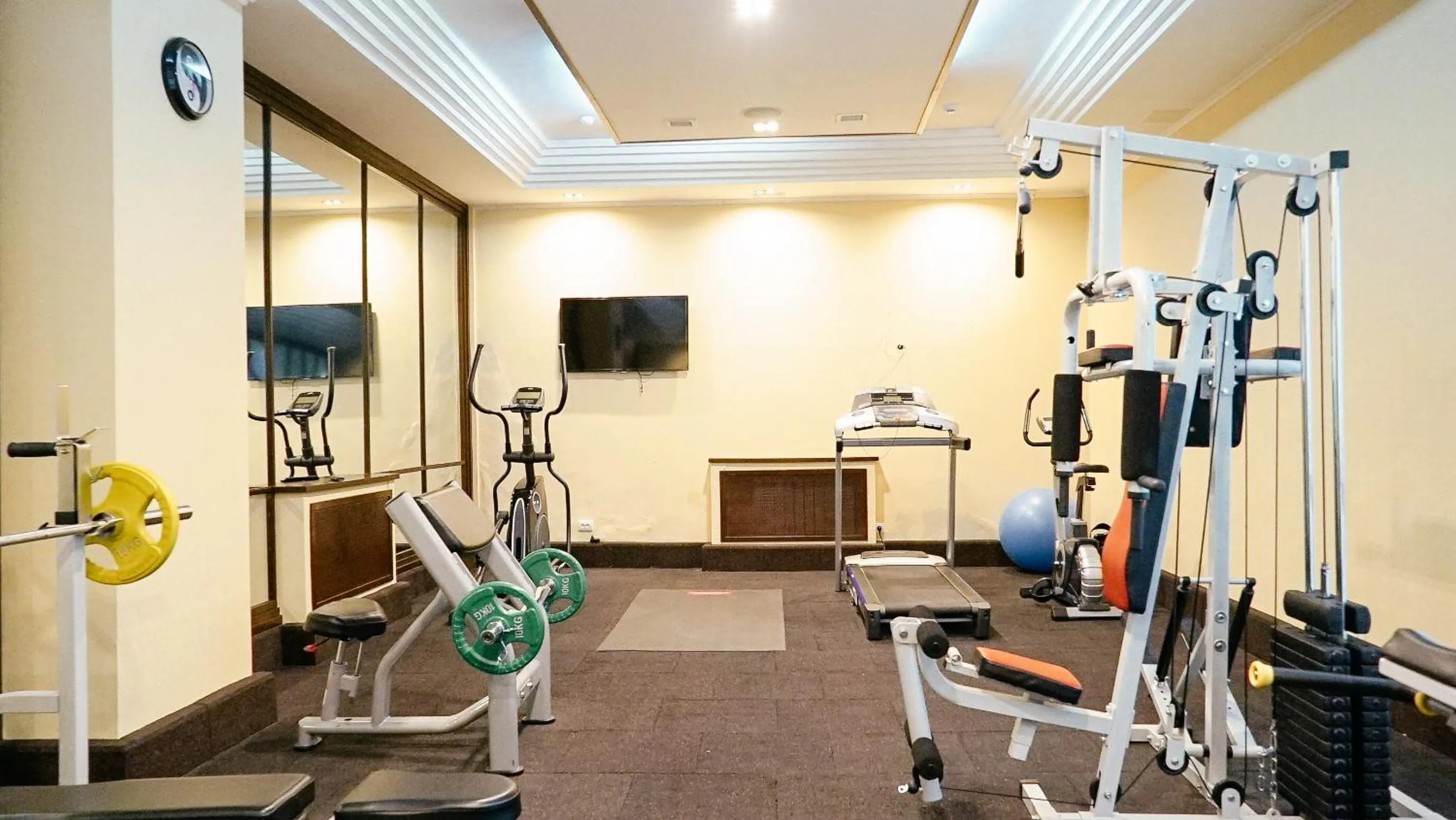Fitness centre/facilities in Samal Resort & SPA