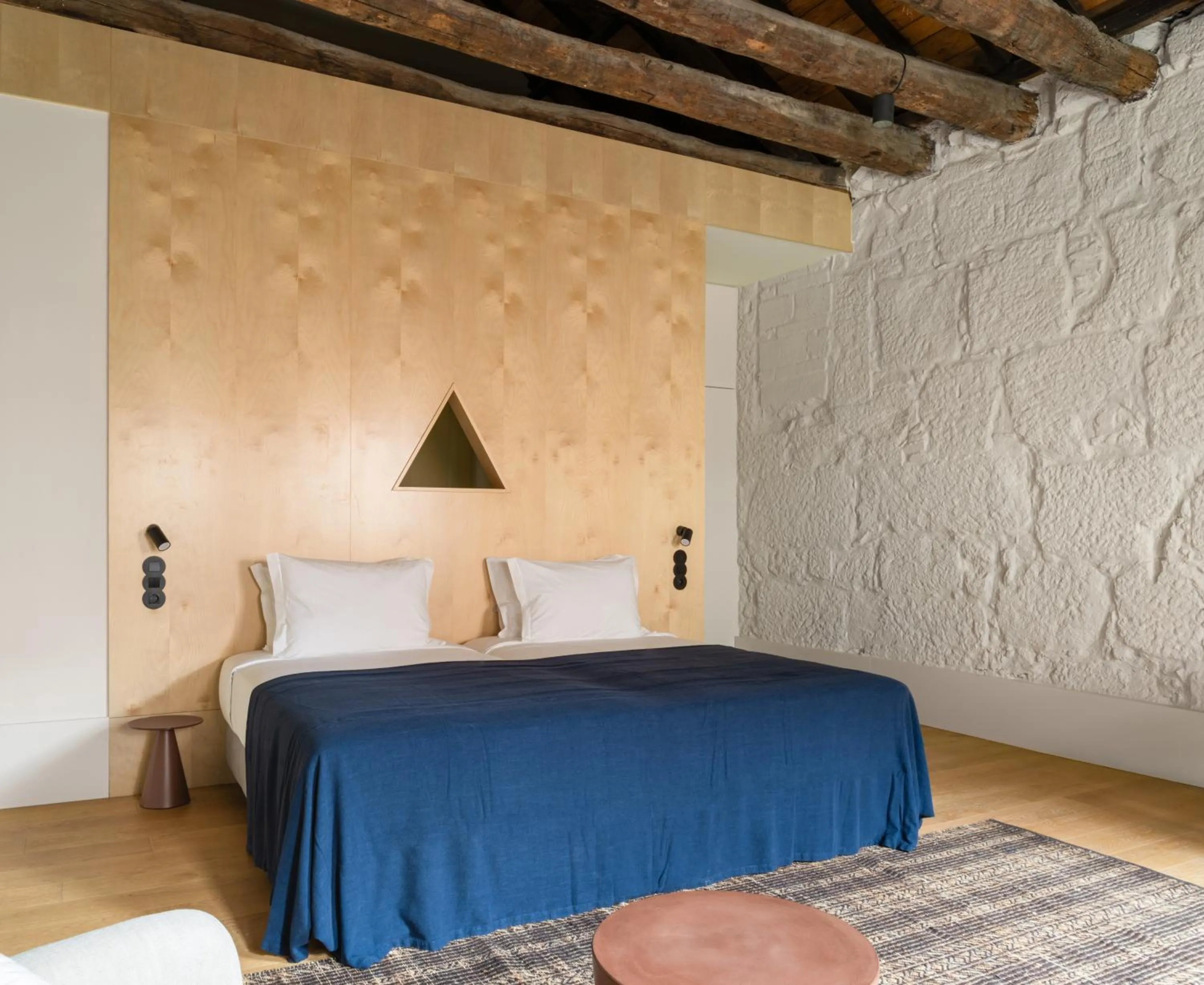 Bedroom, Bed in The House of Sandeman