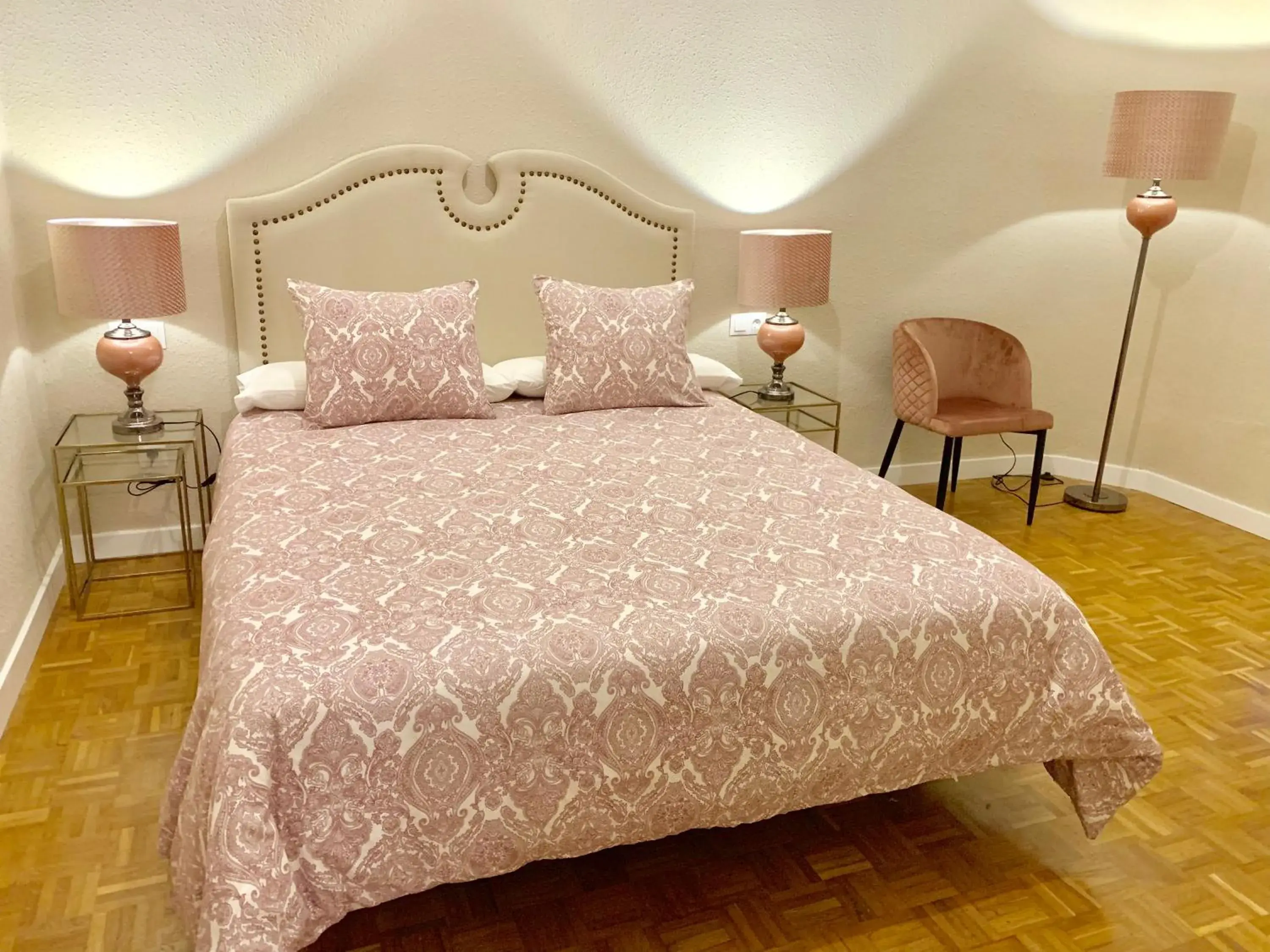 Photo of the whole room, Bed in Hi Valencia Canovas Photo of the whole room, Bed in Hi Valencia Canovas