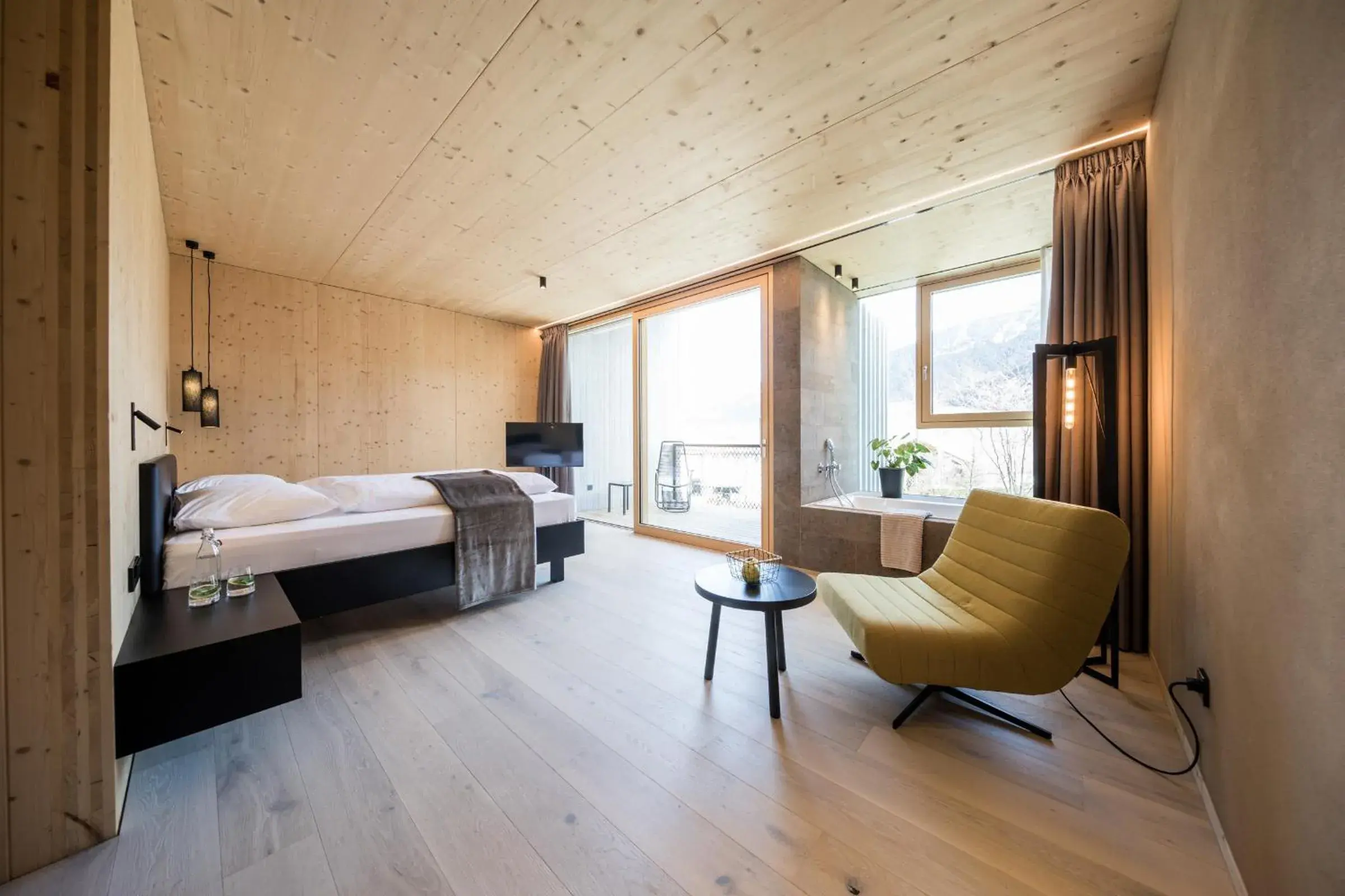 Suite with Pool View - single occupancy in Hotel Sand Suite with Pool View - single occupancy in Hotel Sand