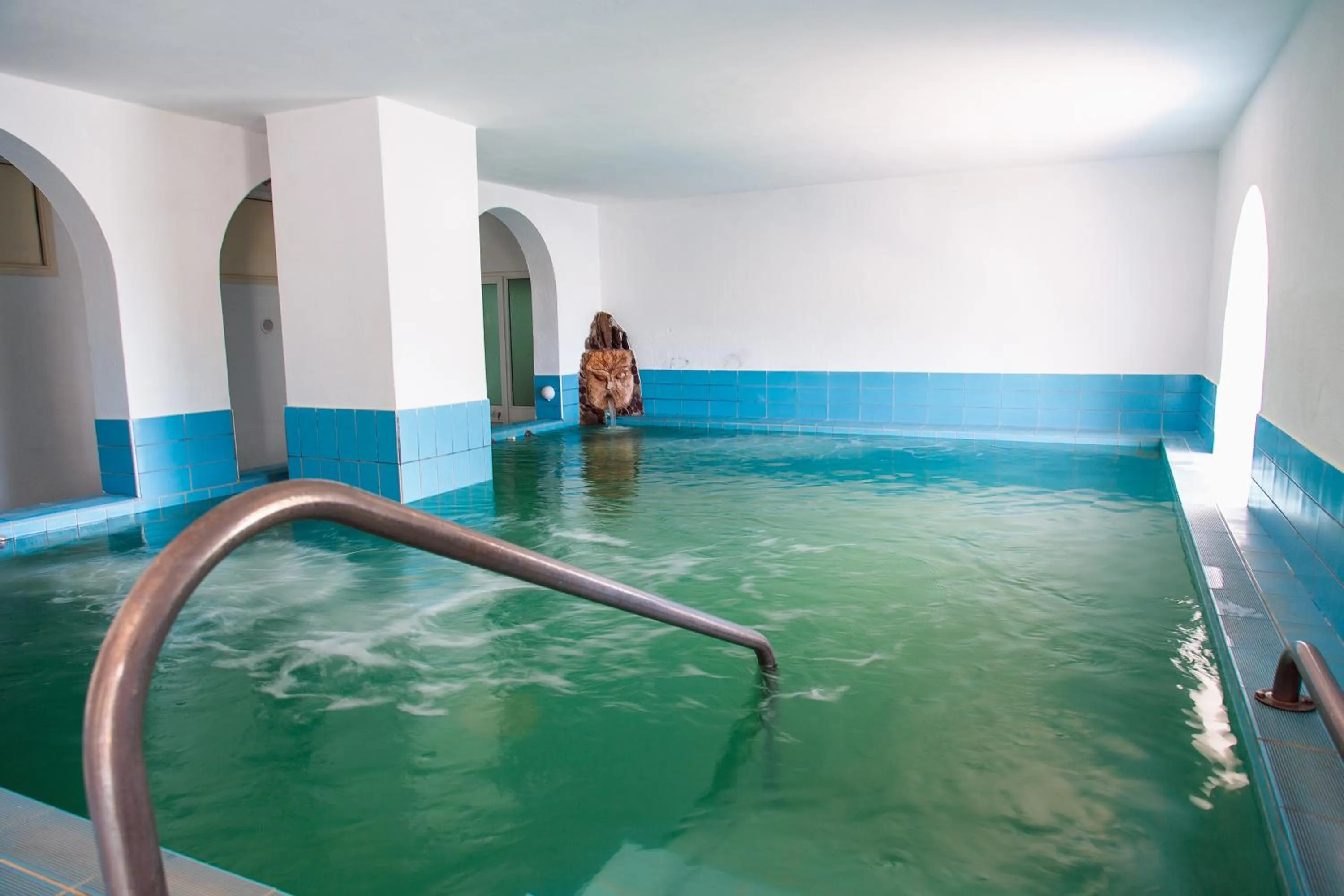 Hot Tub in Hotel La Mandorla