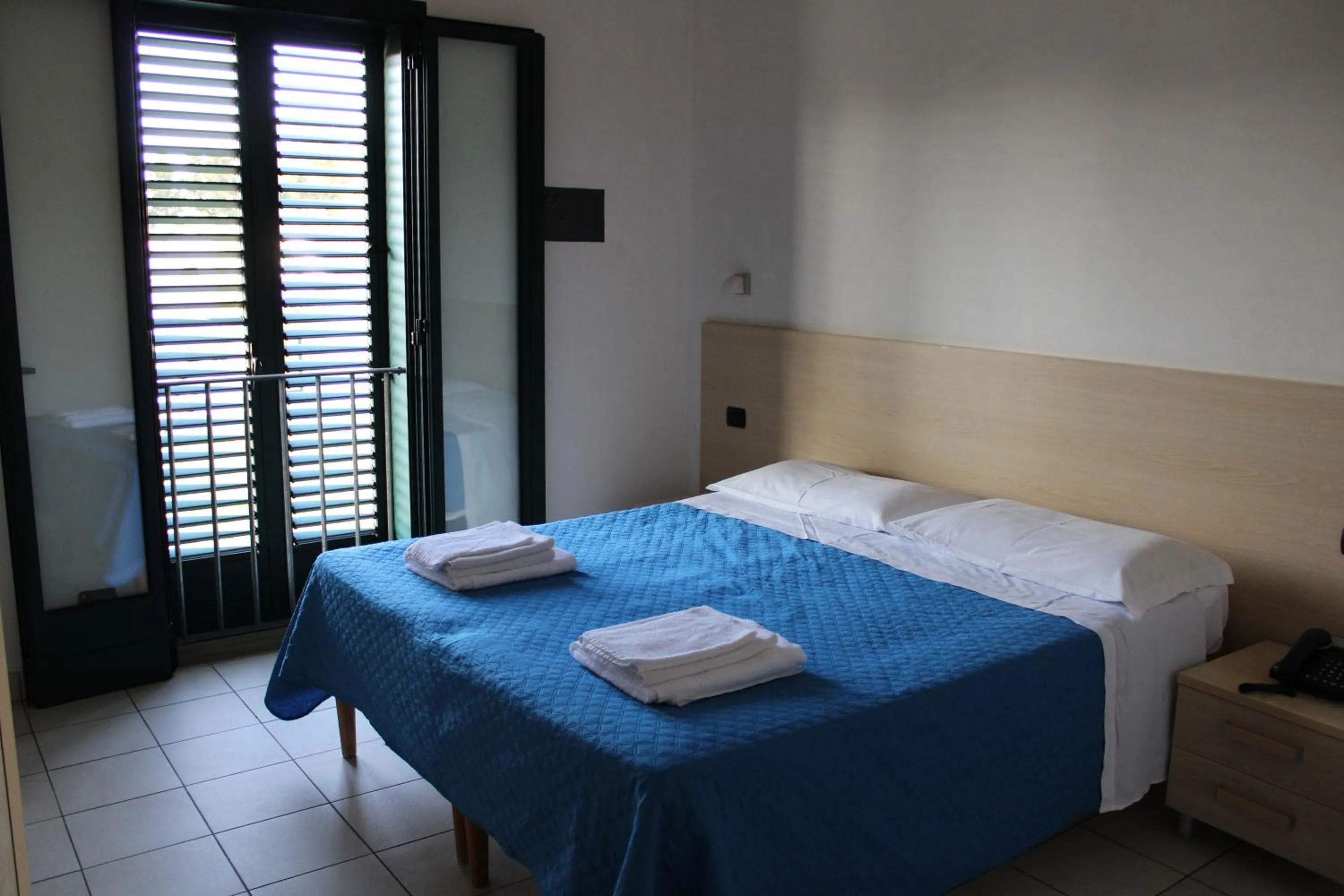 Bedroom, Bed in Residence - Blu Mare Alimini