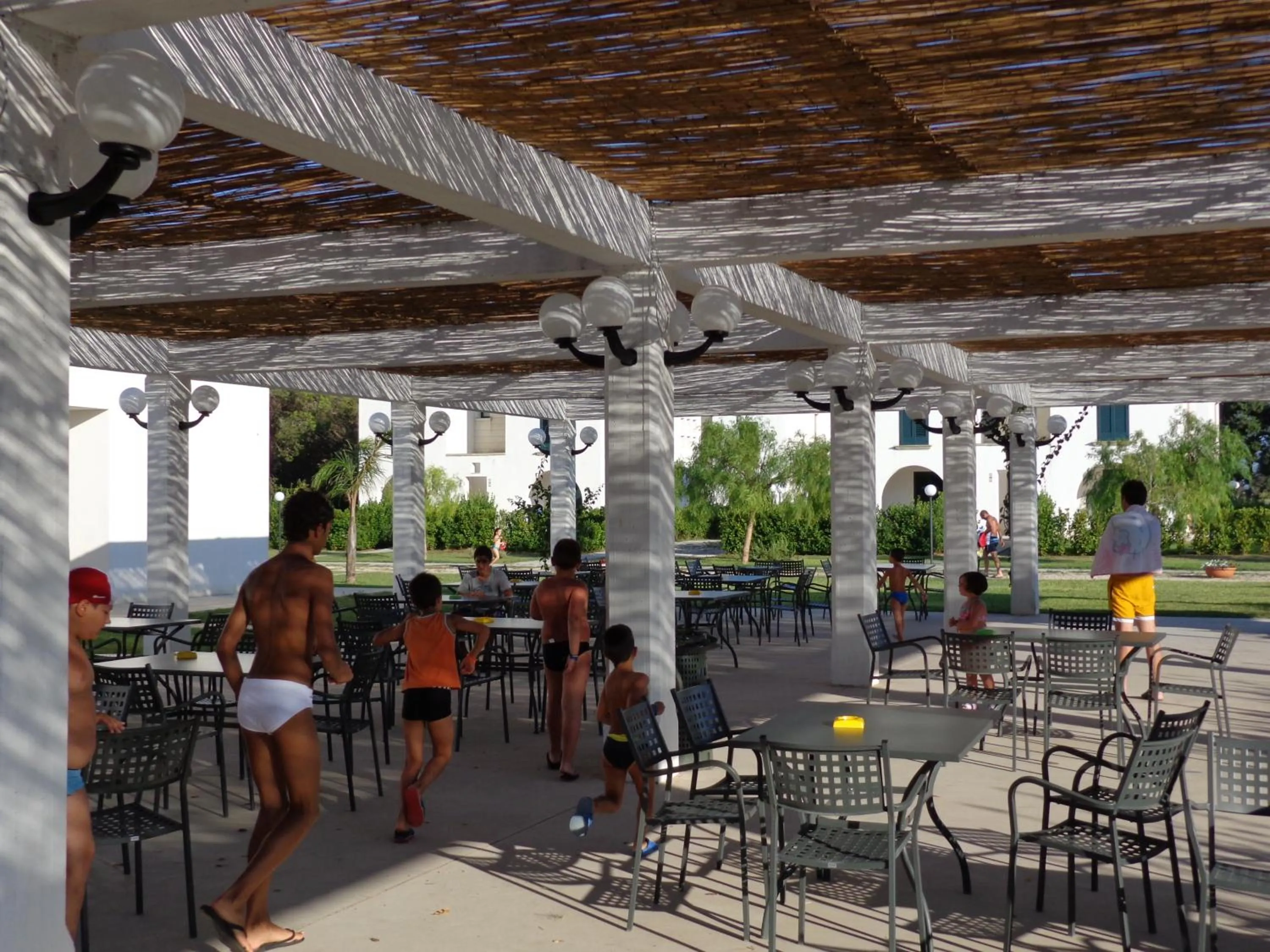 Restaurant/places to eat in Residence - Blu Mare Alimini