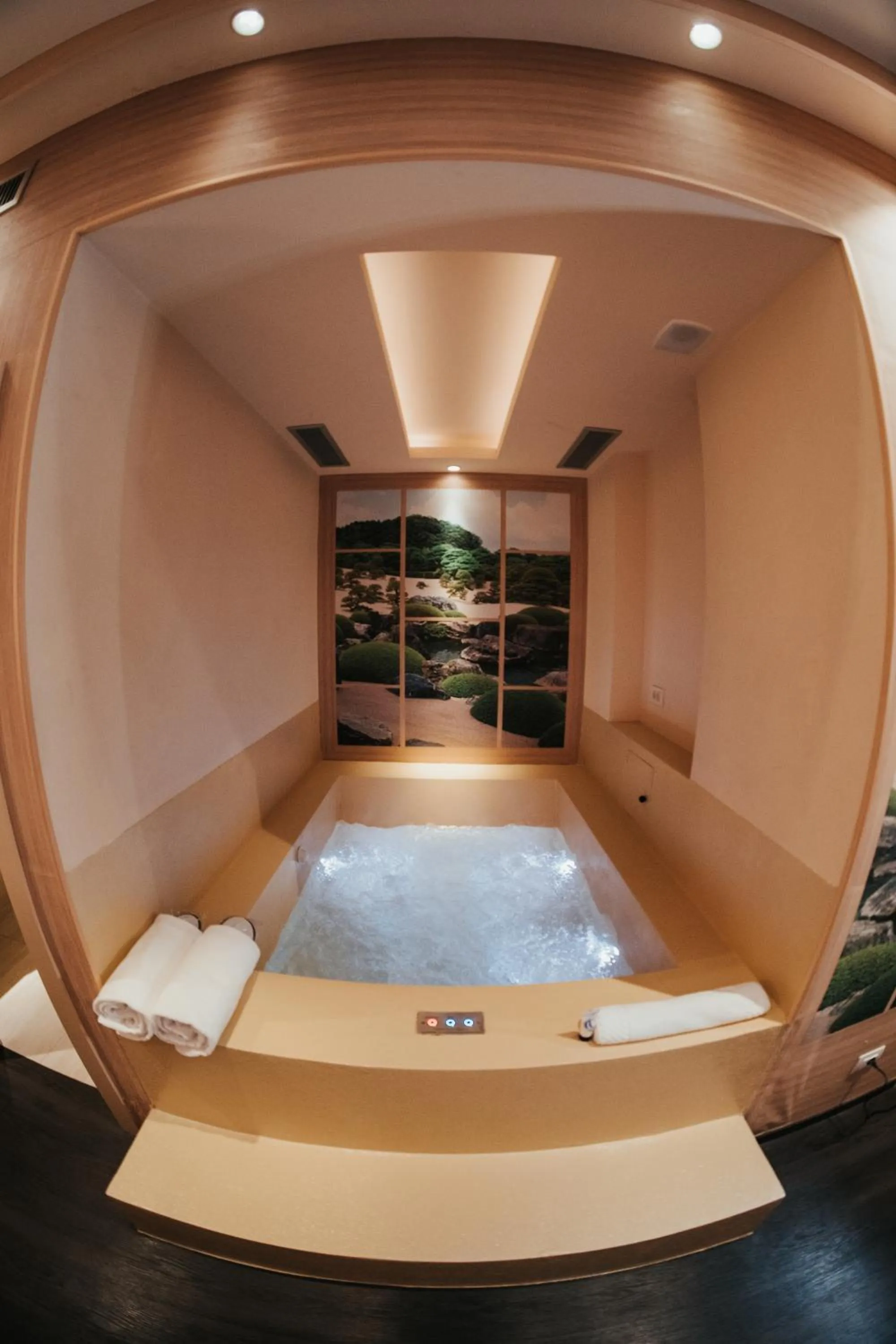 Swimming pool in Emotional Grand Motel