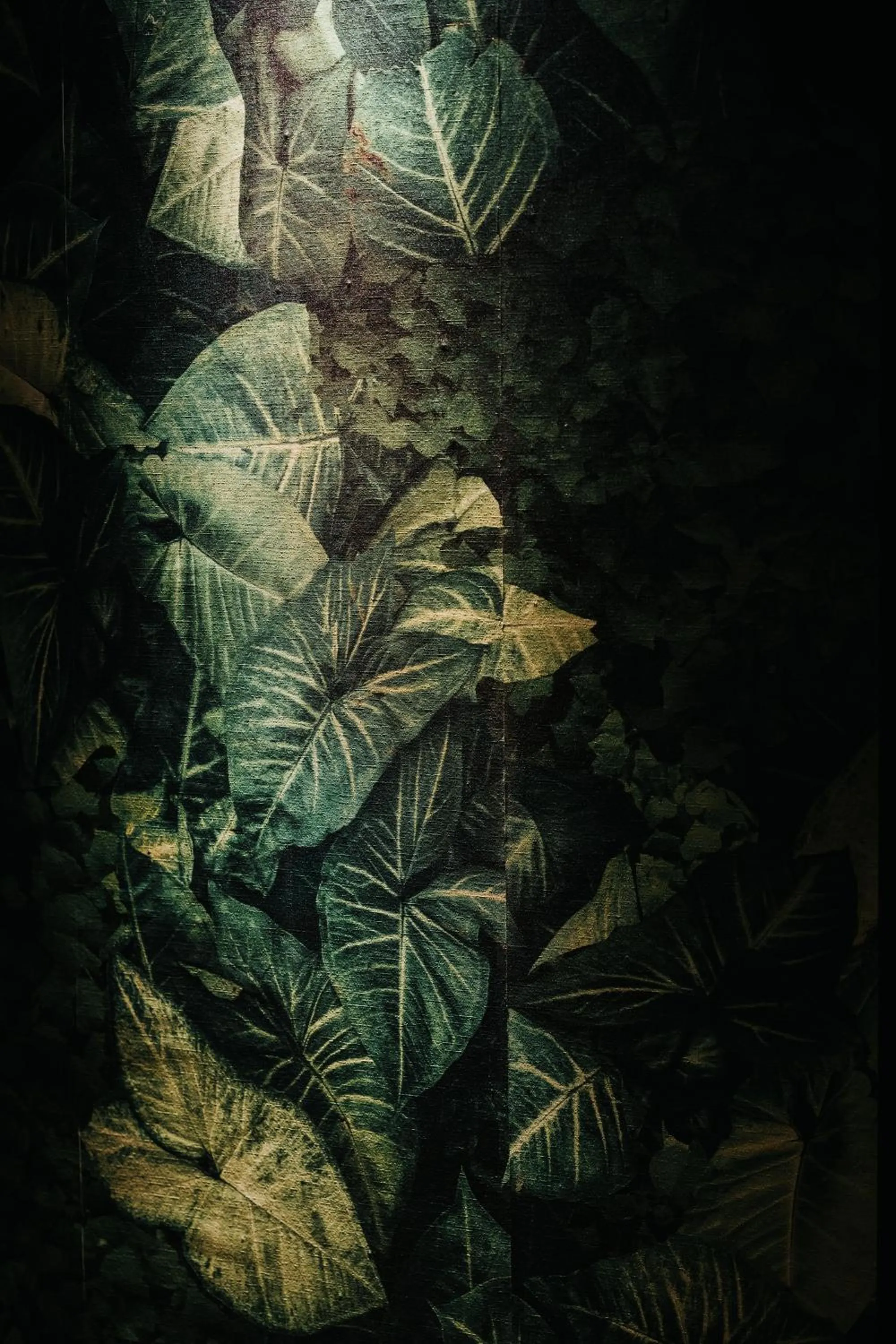 Decorative detail in Emotional Grand Motel