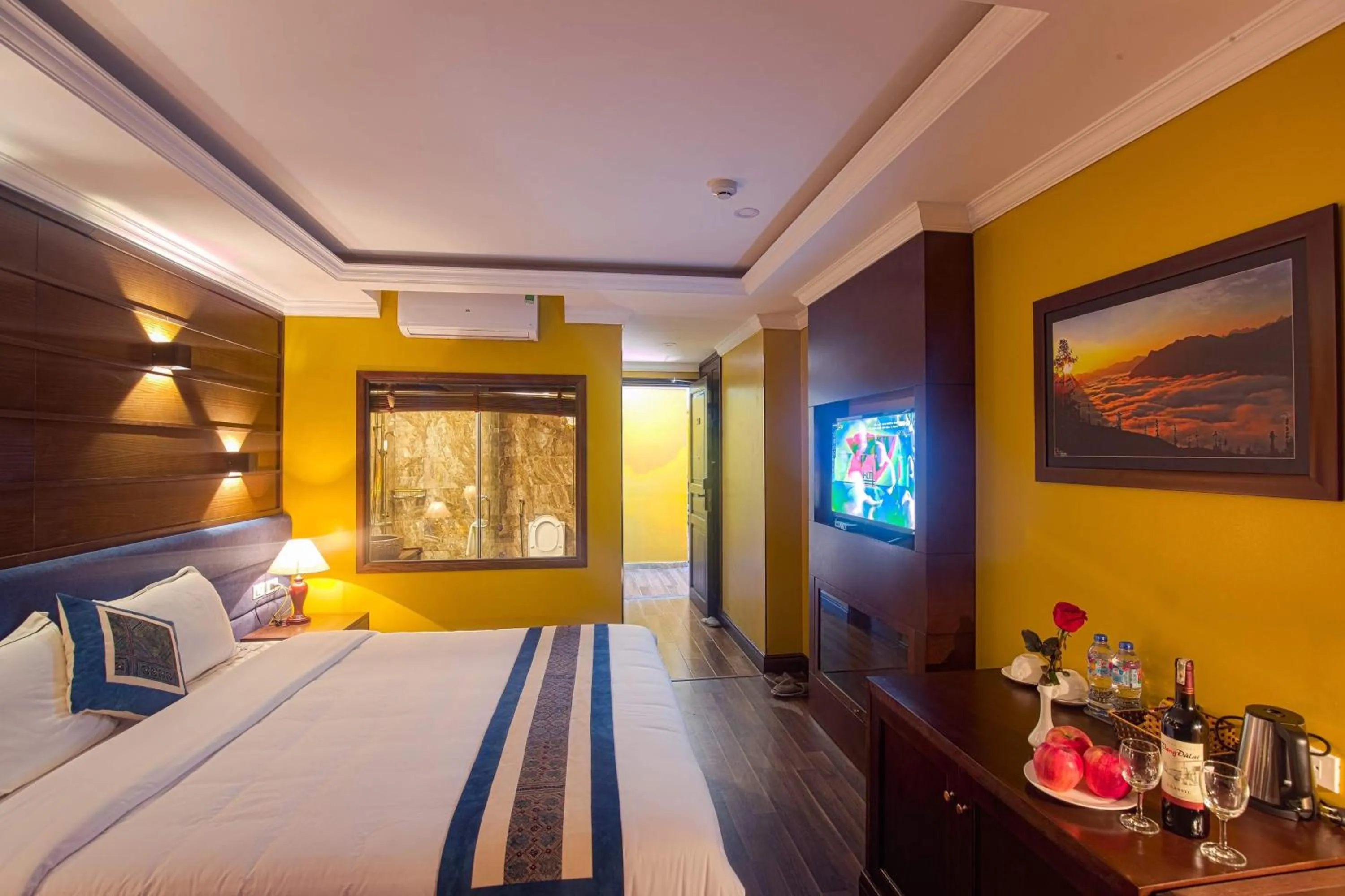 Photo of the whole room, Bed in Nomadtrails Boutique Sapa Hotel