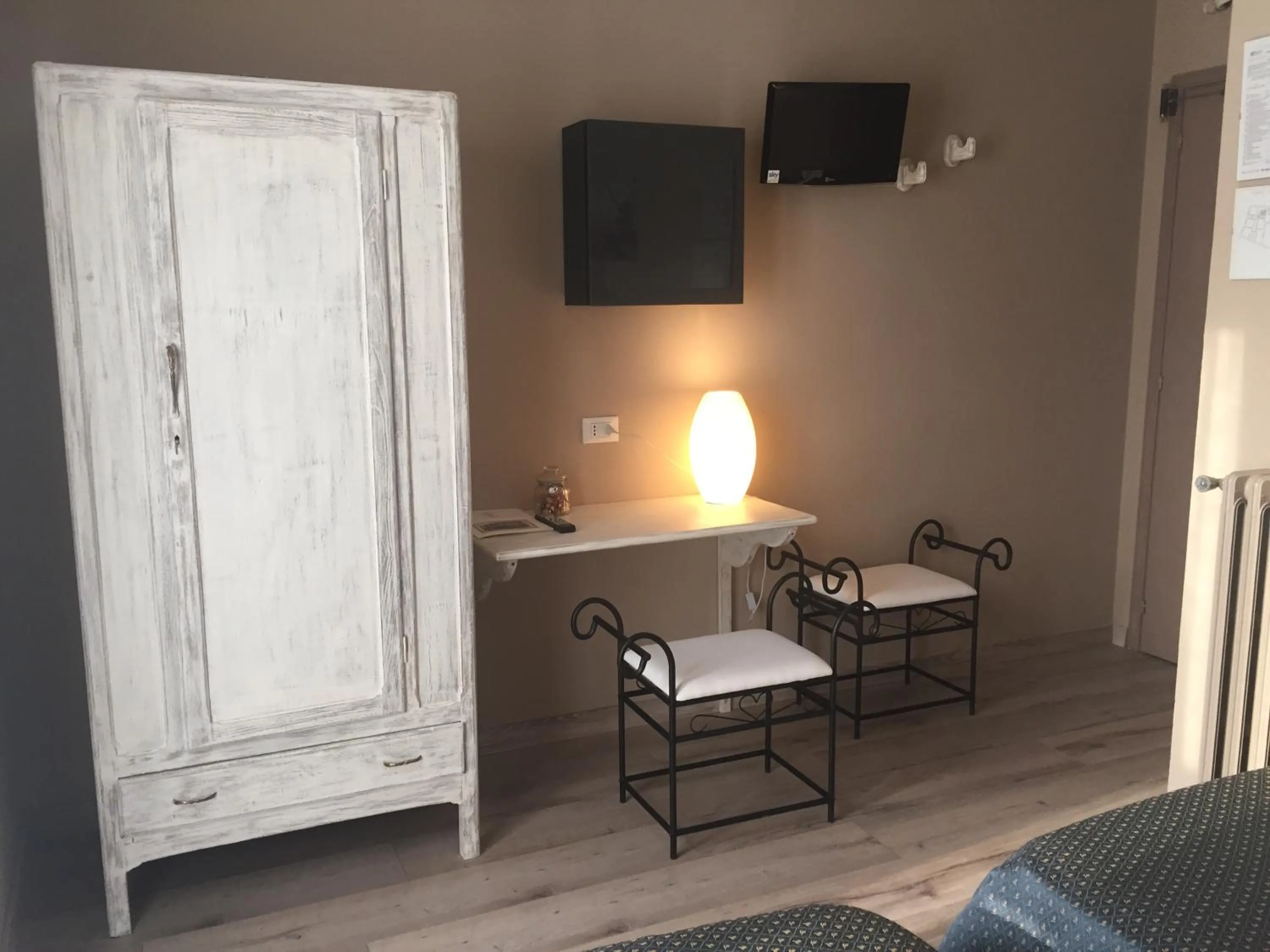 Photo of the whole room in Hotel Ciocca