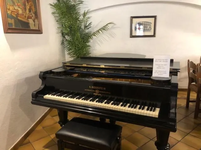 Restaurant/places to eat in Hotel Ciocca