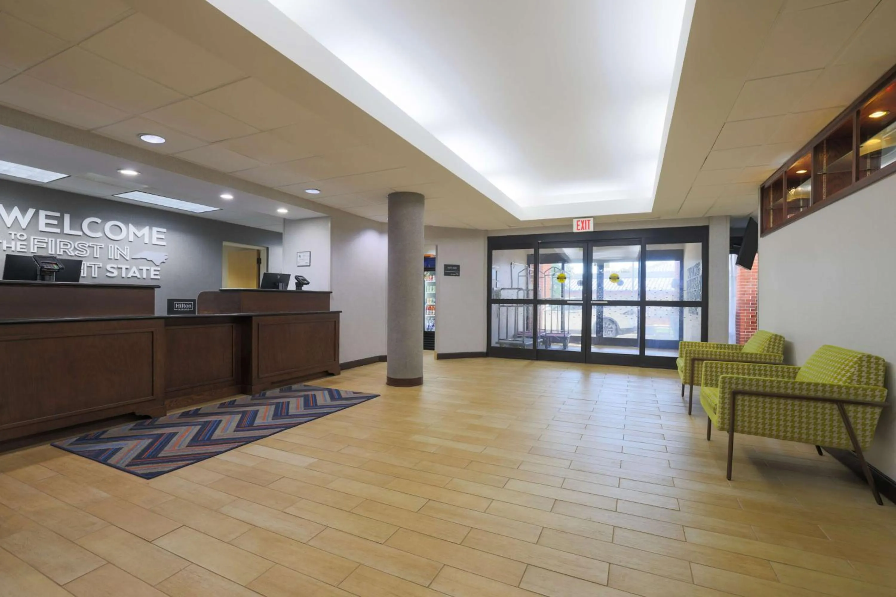 Lobby or reception in Hampton Inn Raleigh/Garner