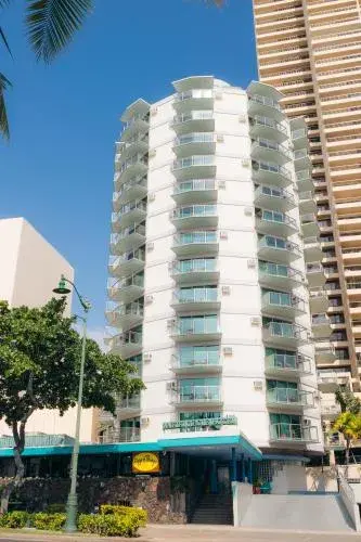 Waikiki Circle Hotel by Castle Waikiki Circle Hotel by Castle