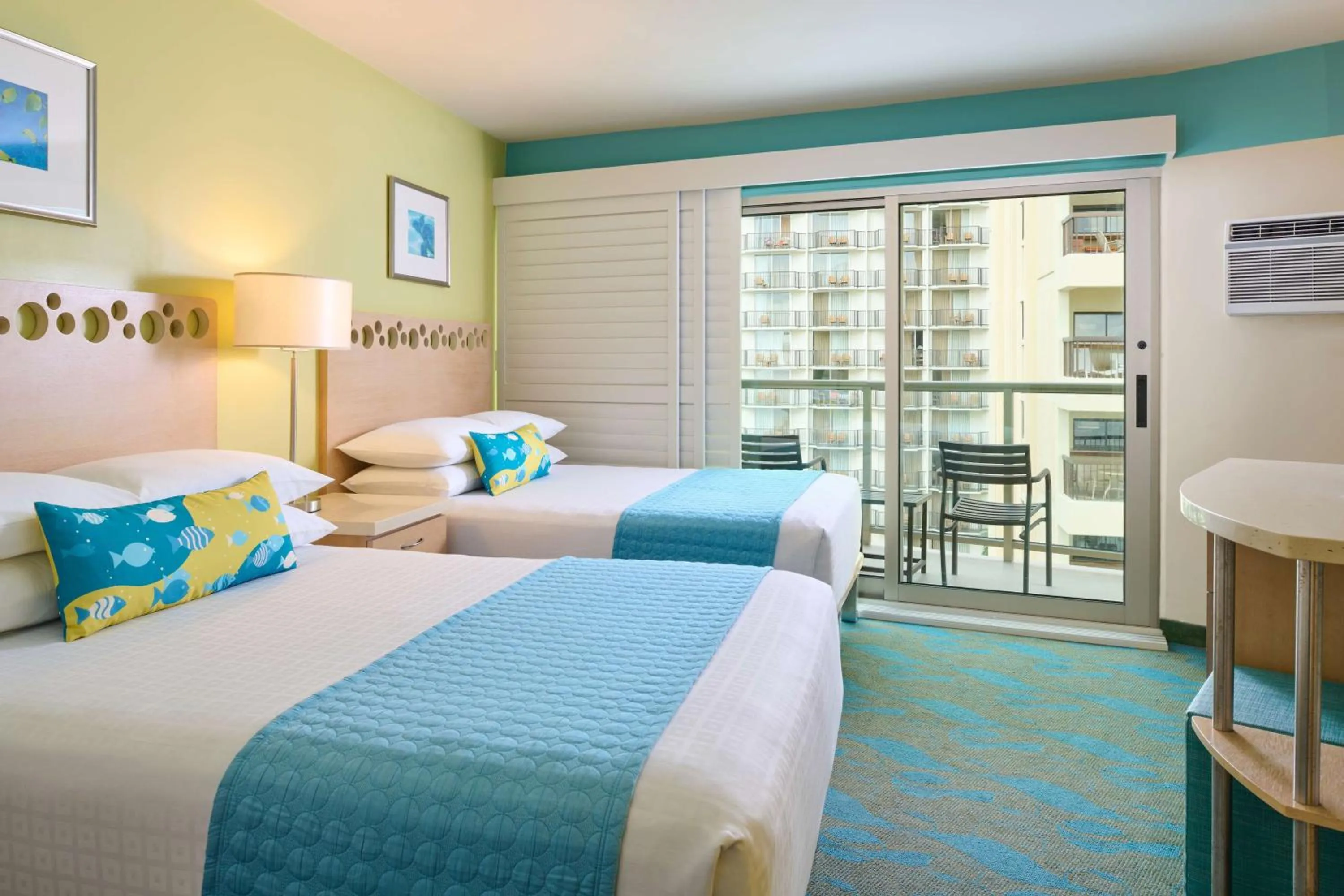 Bed in Waikiki Circle Hotel by Castle
