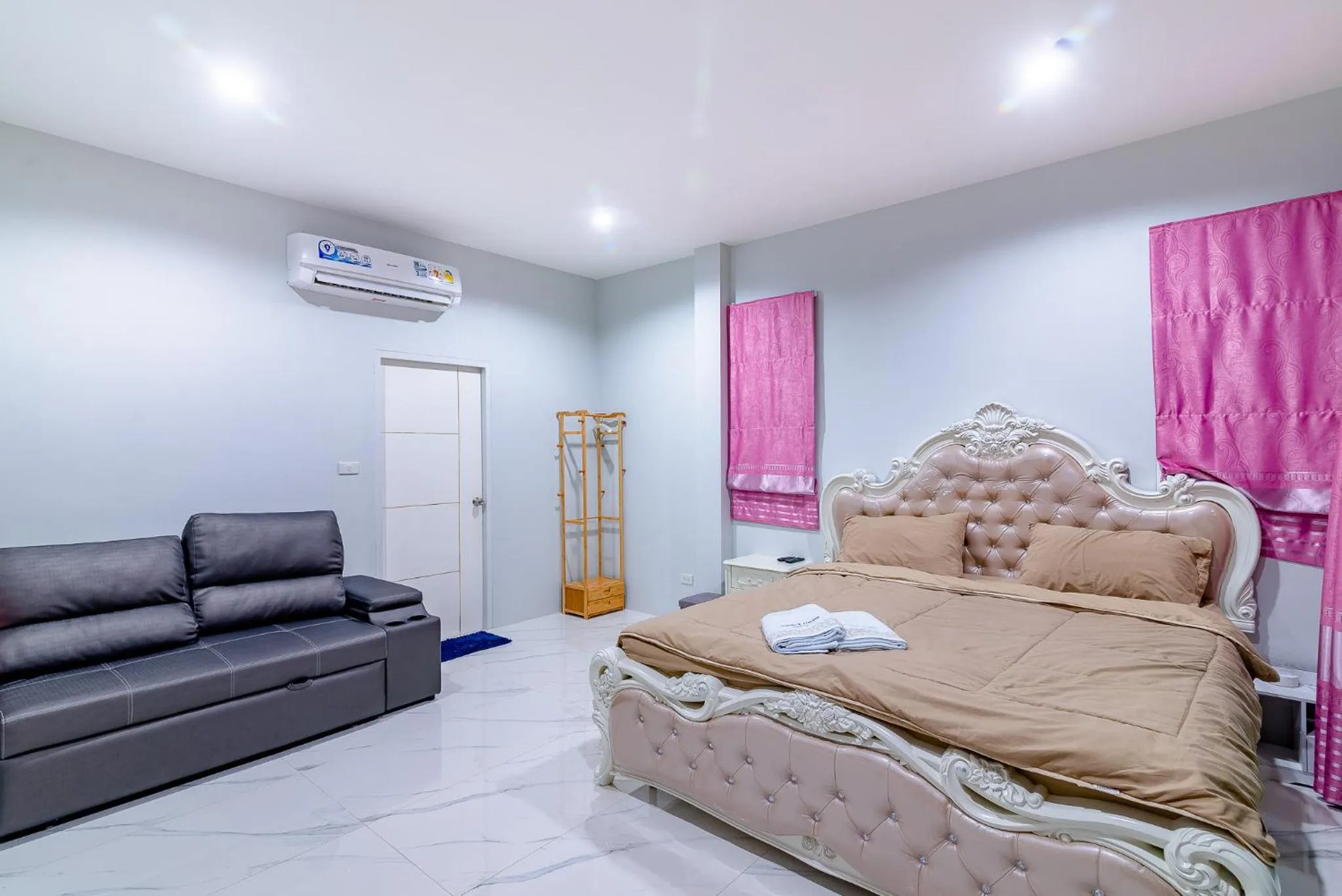 Photo of the whole room, Bed in Smart home huahin
