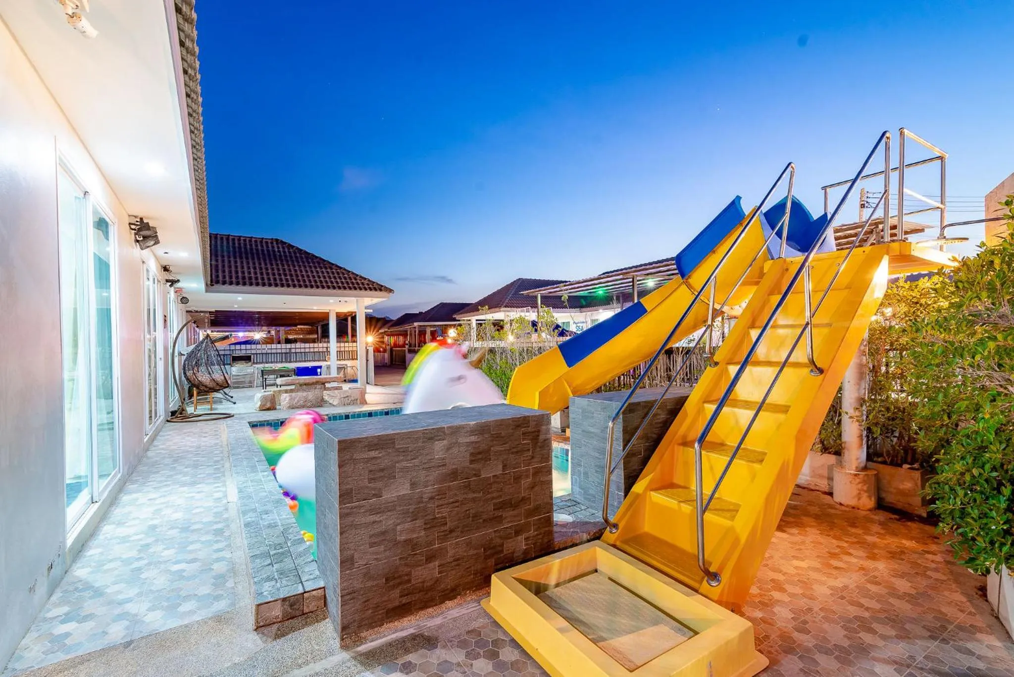 Swimming pool in Smart home huahin