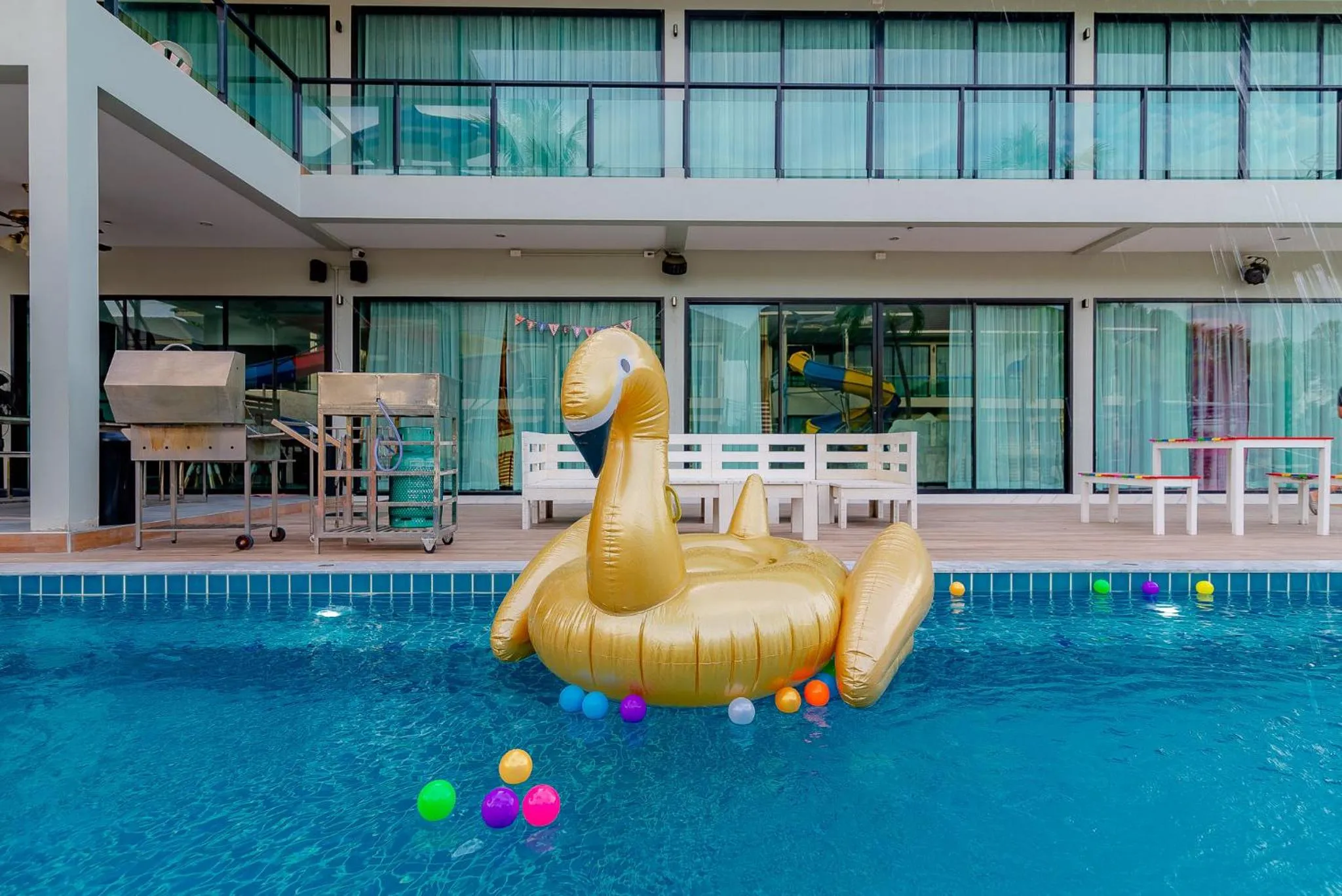 Swimming pool in Smart home huahin