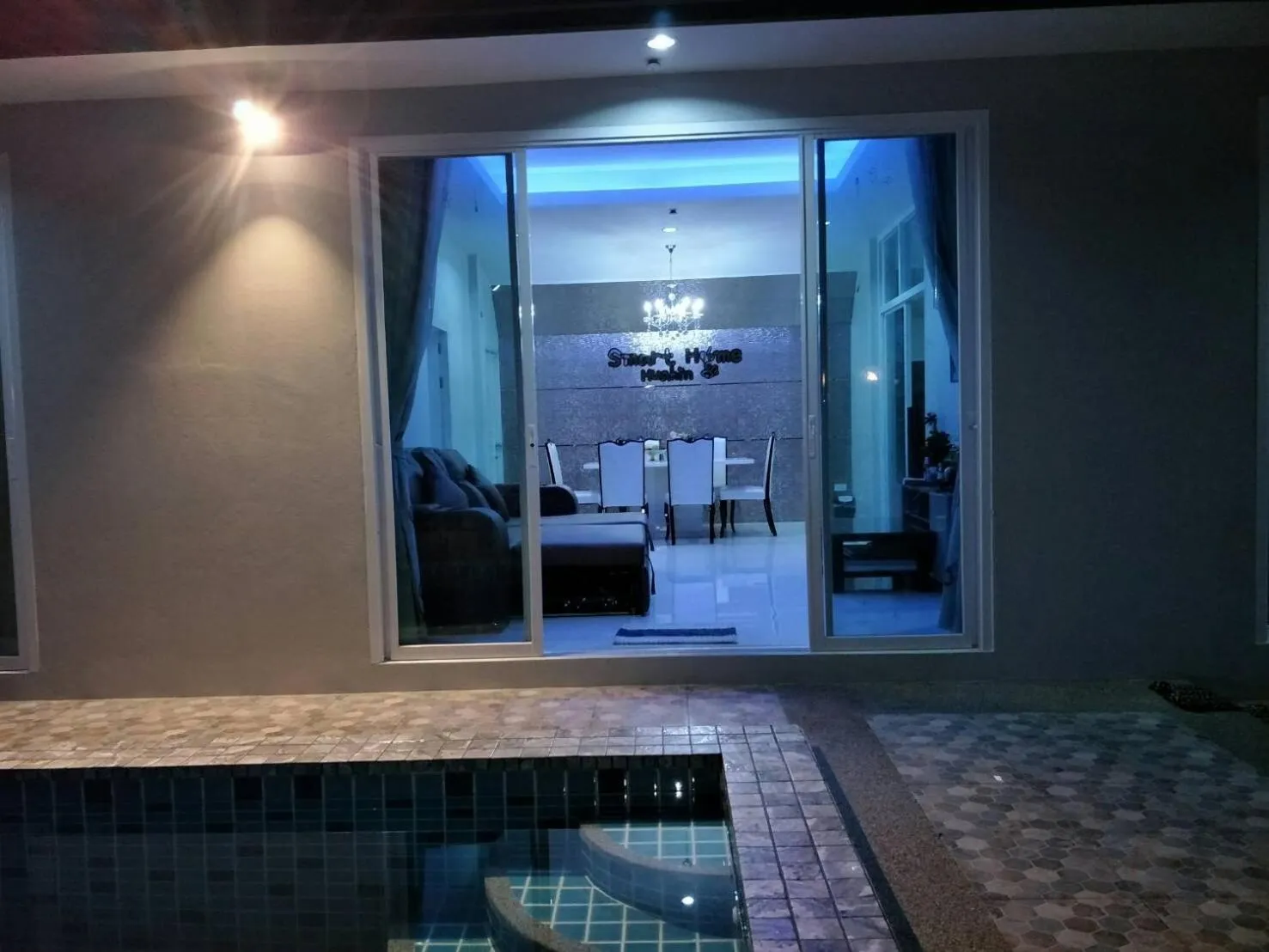 Karaoke in Smart home huahin