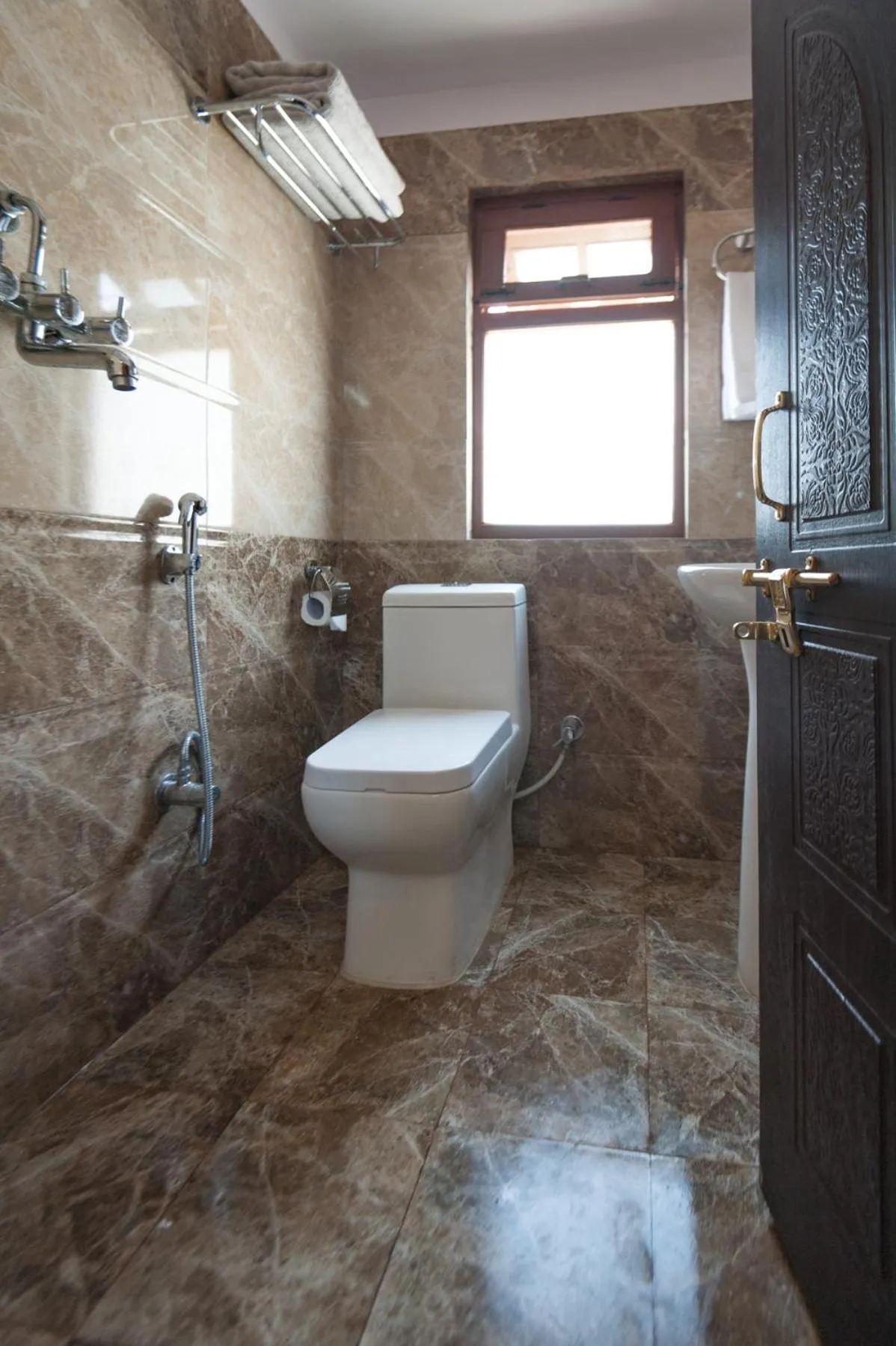 Shower in Be Here Now