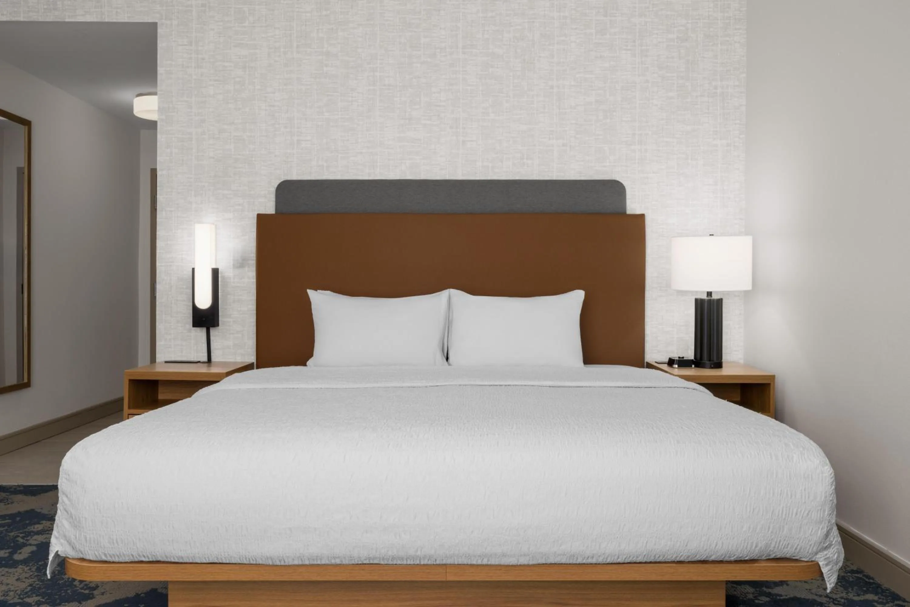 Bed in Hampton Inn & Suites Southern Pines-Pinehurst