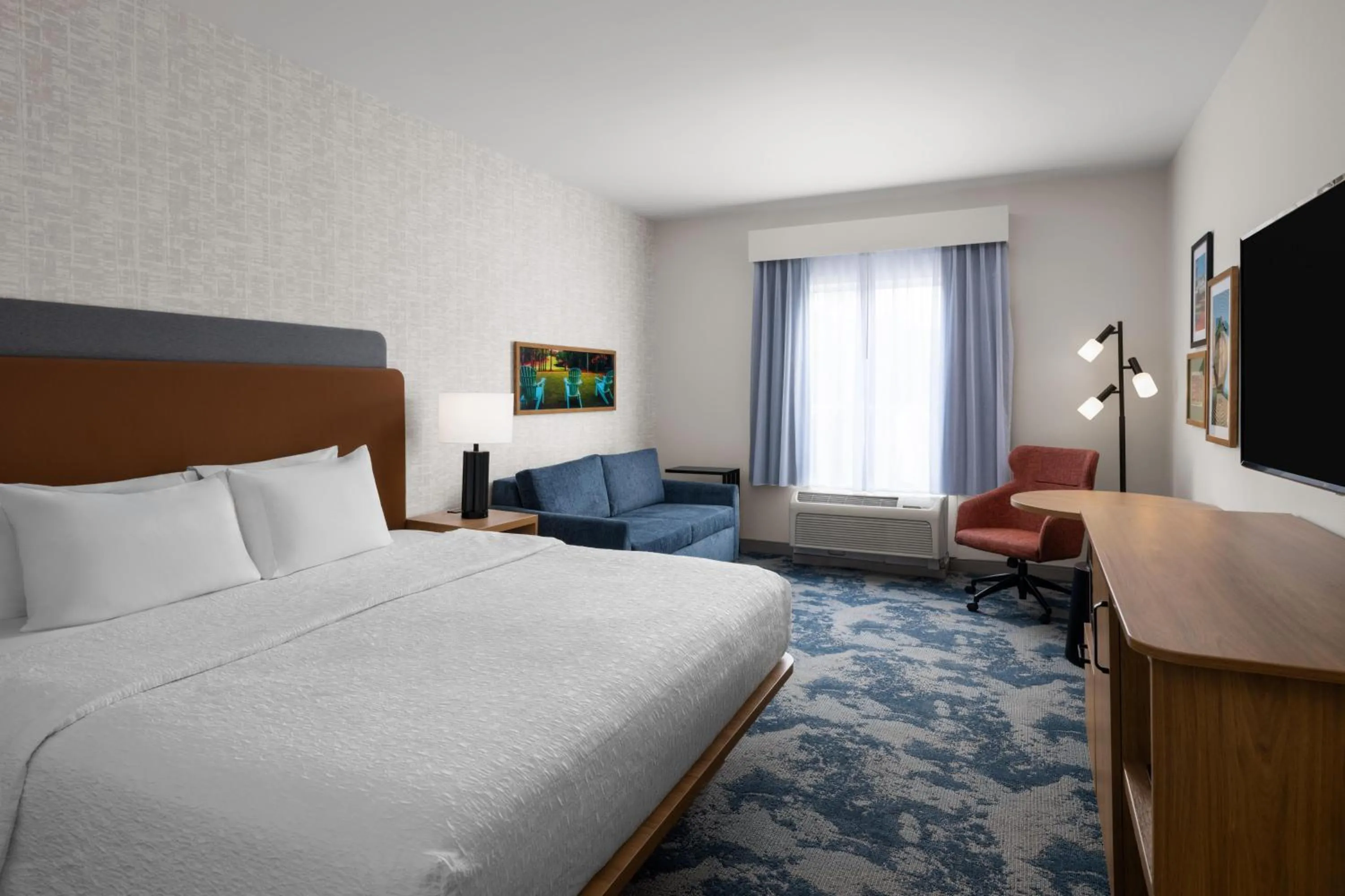 Bed in Hampton Inn & Suites Southern Pines-Pinehurst