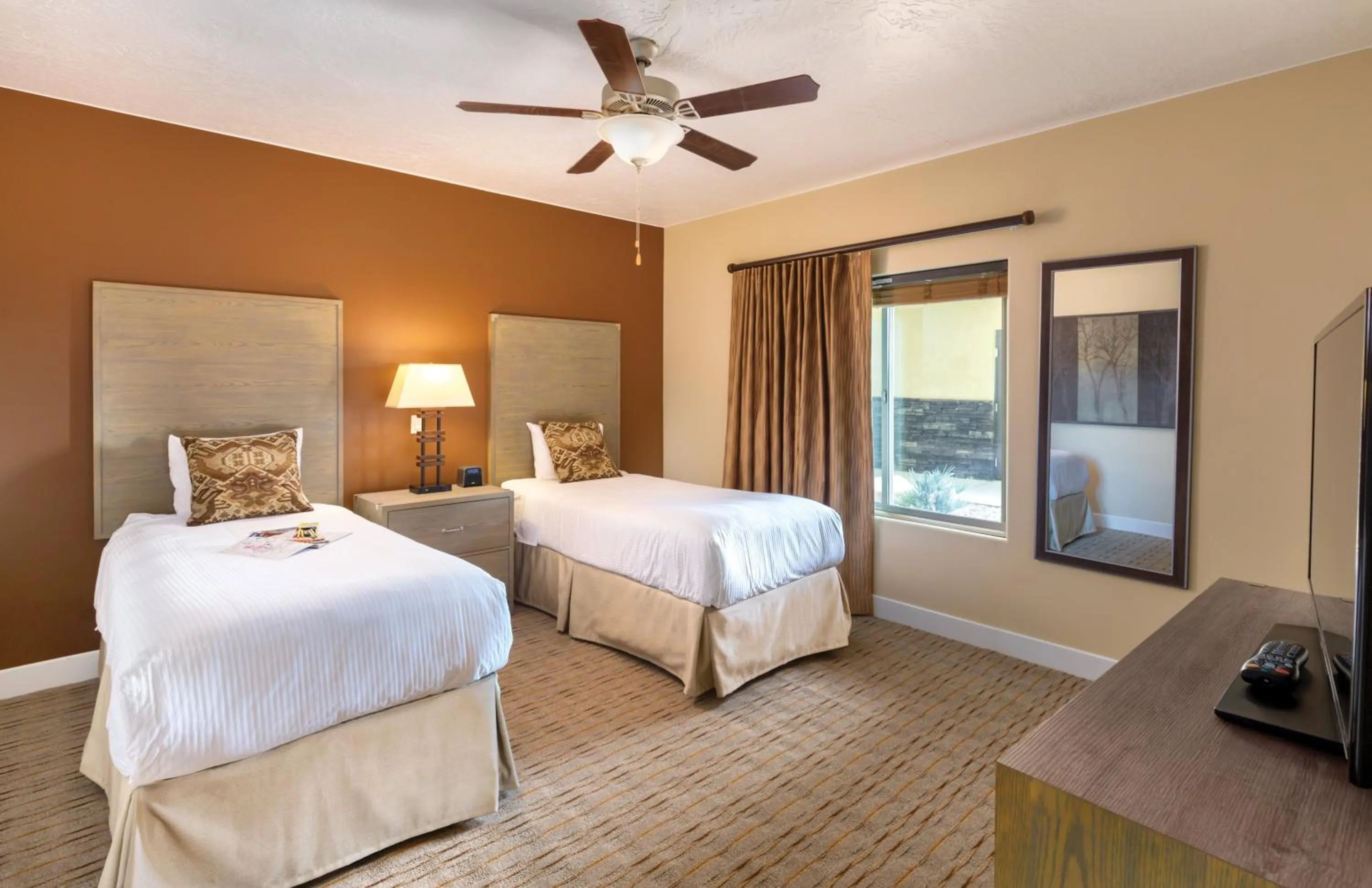 Photo of the whole room, Bed in WorldMark Estancia