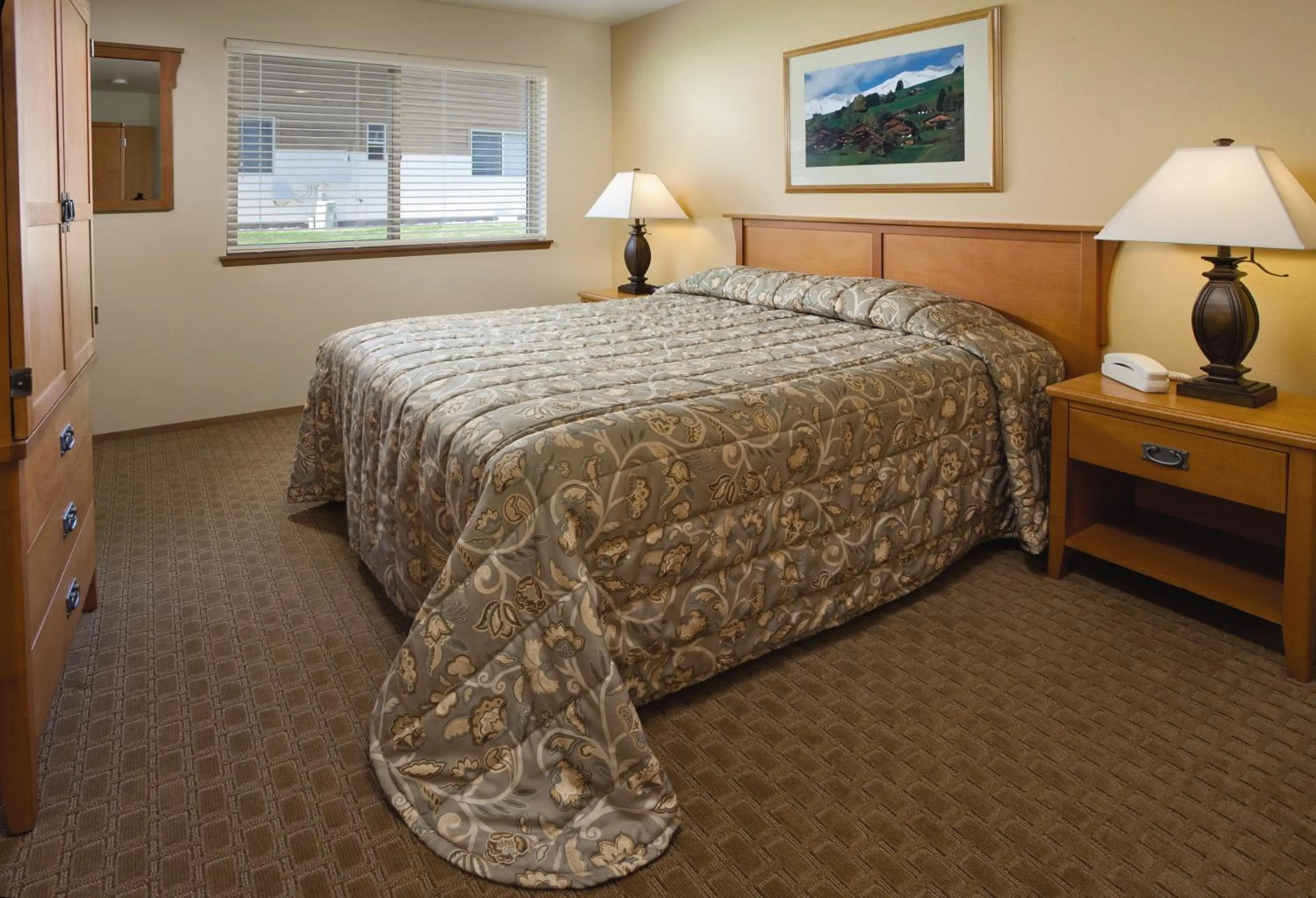 Bed in WorldMark Leavenworth
