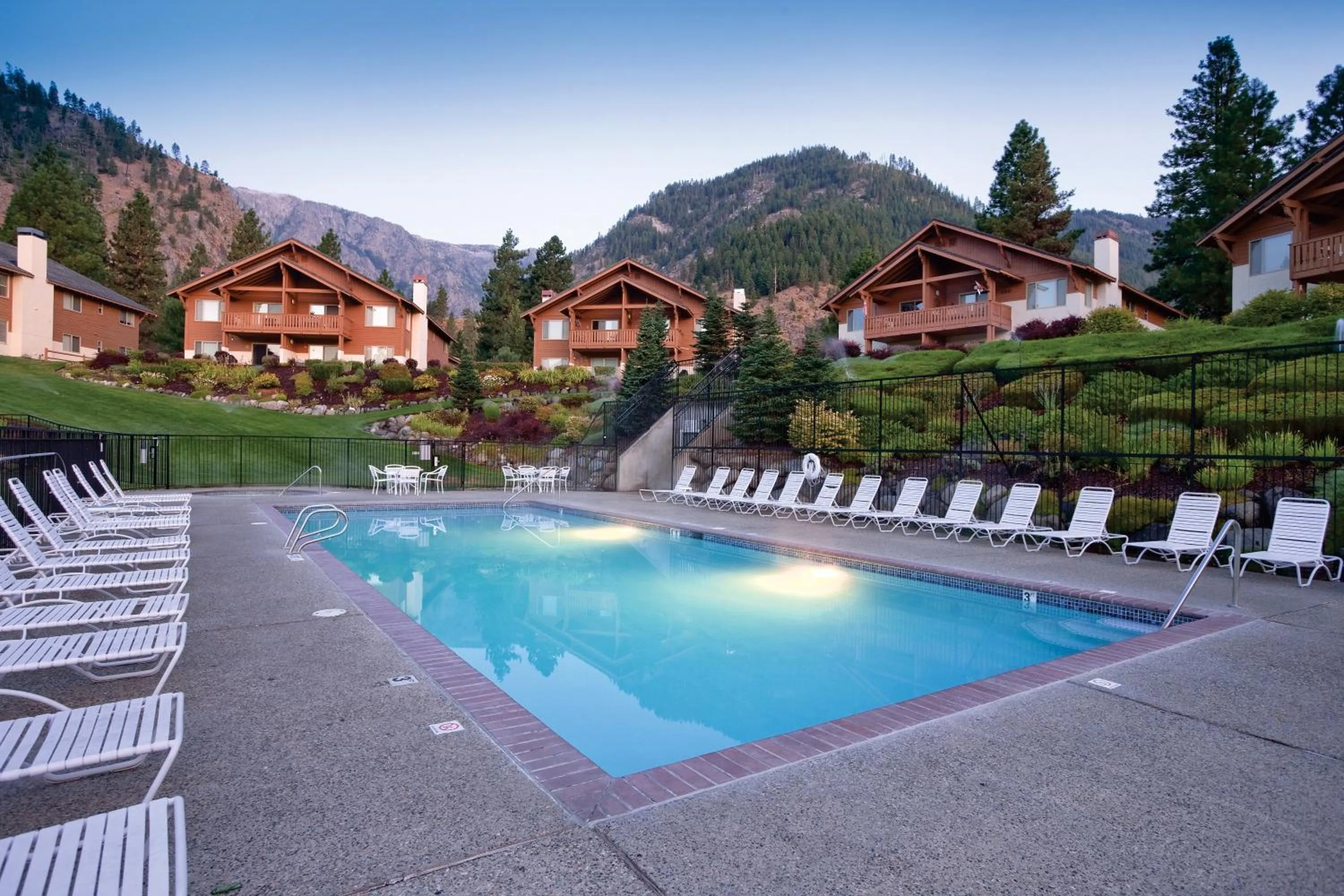 Swimming pool in WorldMark Leavenworth